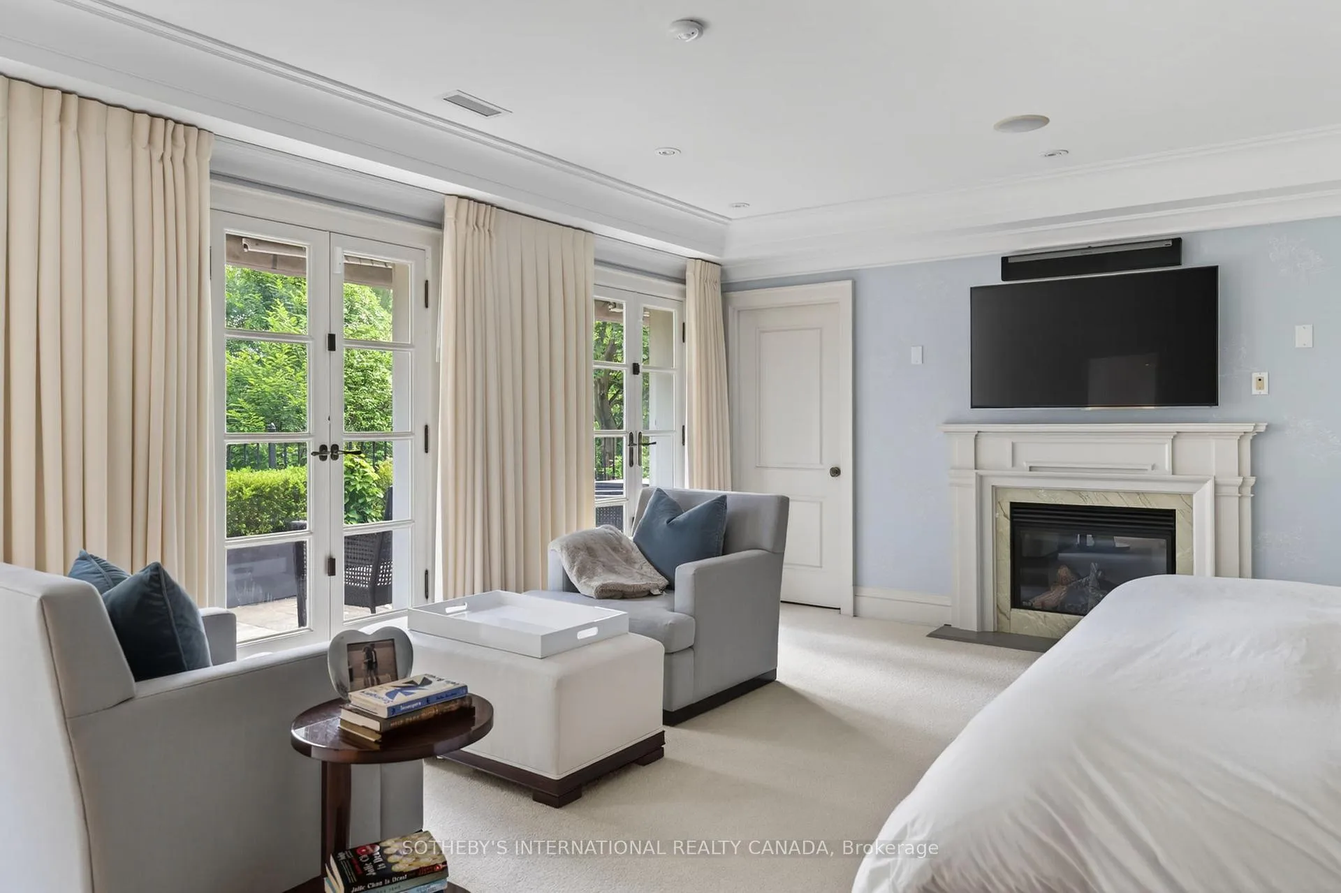 Photo 18 of 335 Cortleigh Boulevard, Toronto, Bedford Park-Nortown — HOMEH