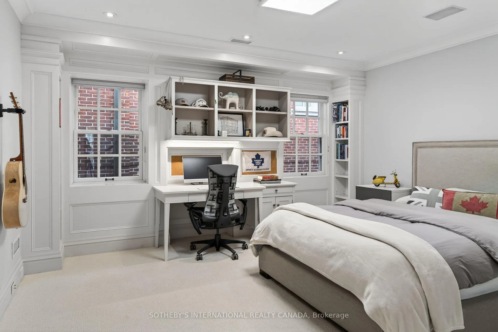 Photo 22 of 335 Cortleigh Boulevard, Toronto, Bedford Park-Nortown — HOMEH