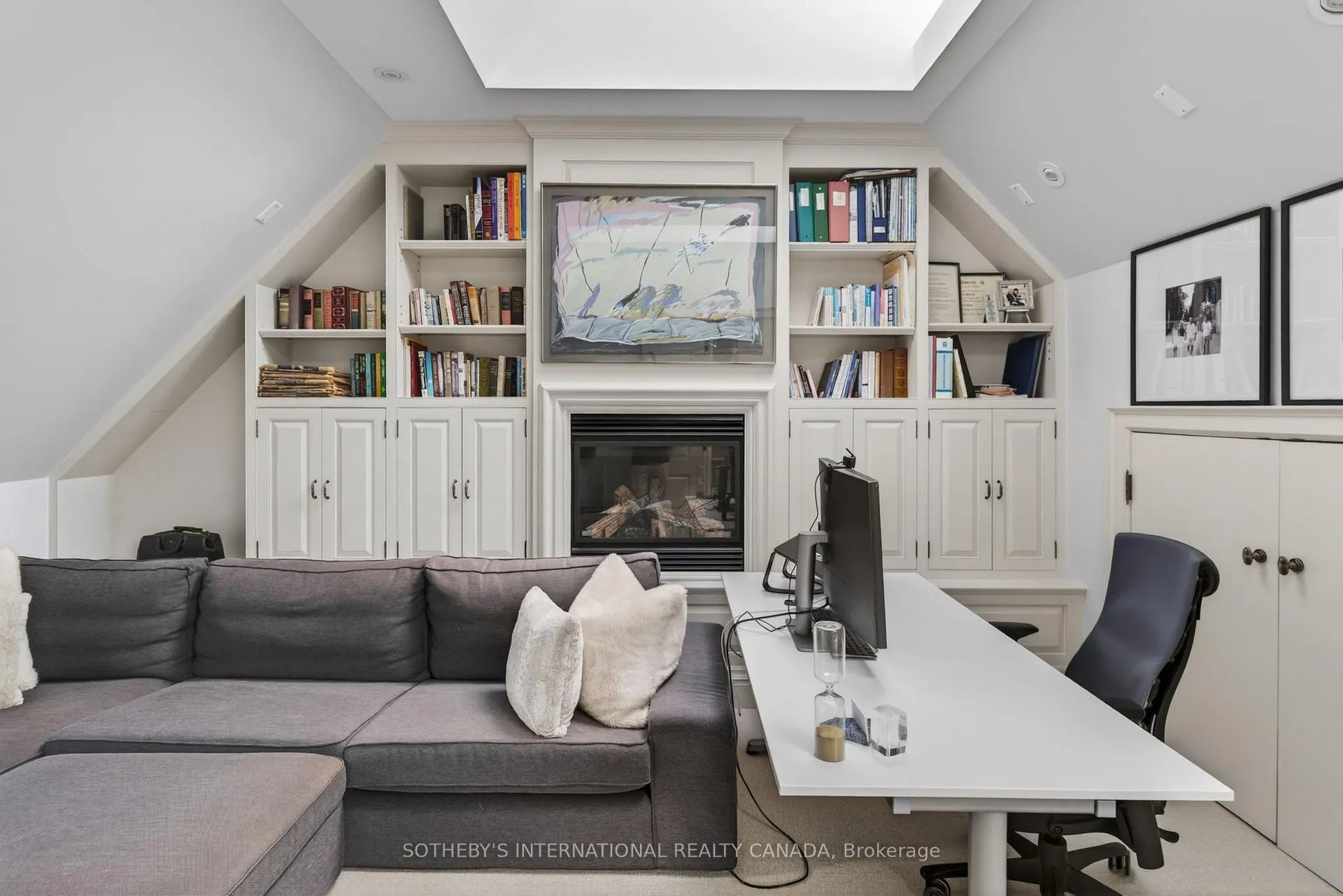 Photo 29 of 335 Cortleigh Boulevard, Toronto, Bedford Park-Nortown — HOMEH
