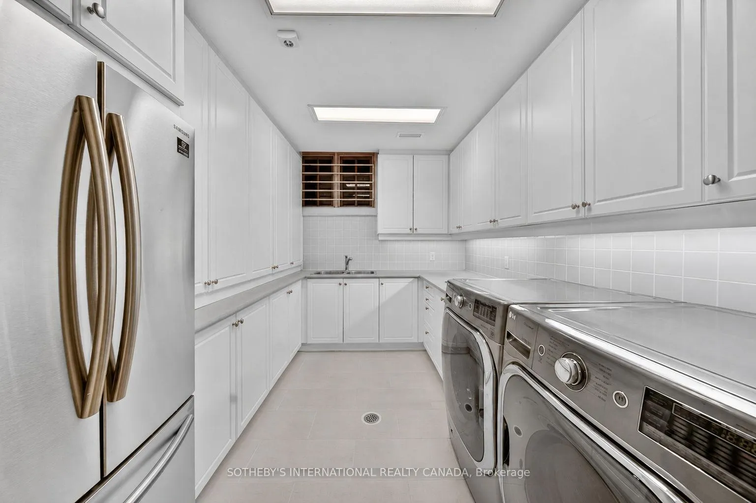 Photo 33 of 335 Cortleigh Boulevard, Toronto, Bedford Park-Nortown — HOMEH