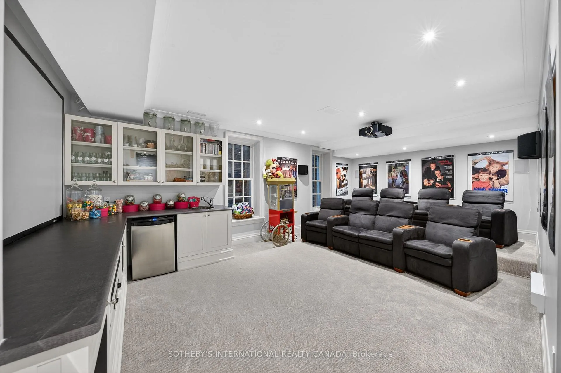 Photo 35 of 335 Cortleigh Boulevard, Toronto, Bedford Park-Nortown — HOMEH