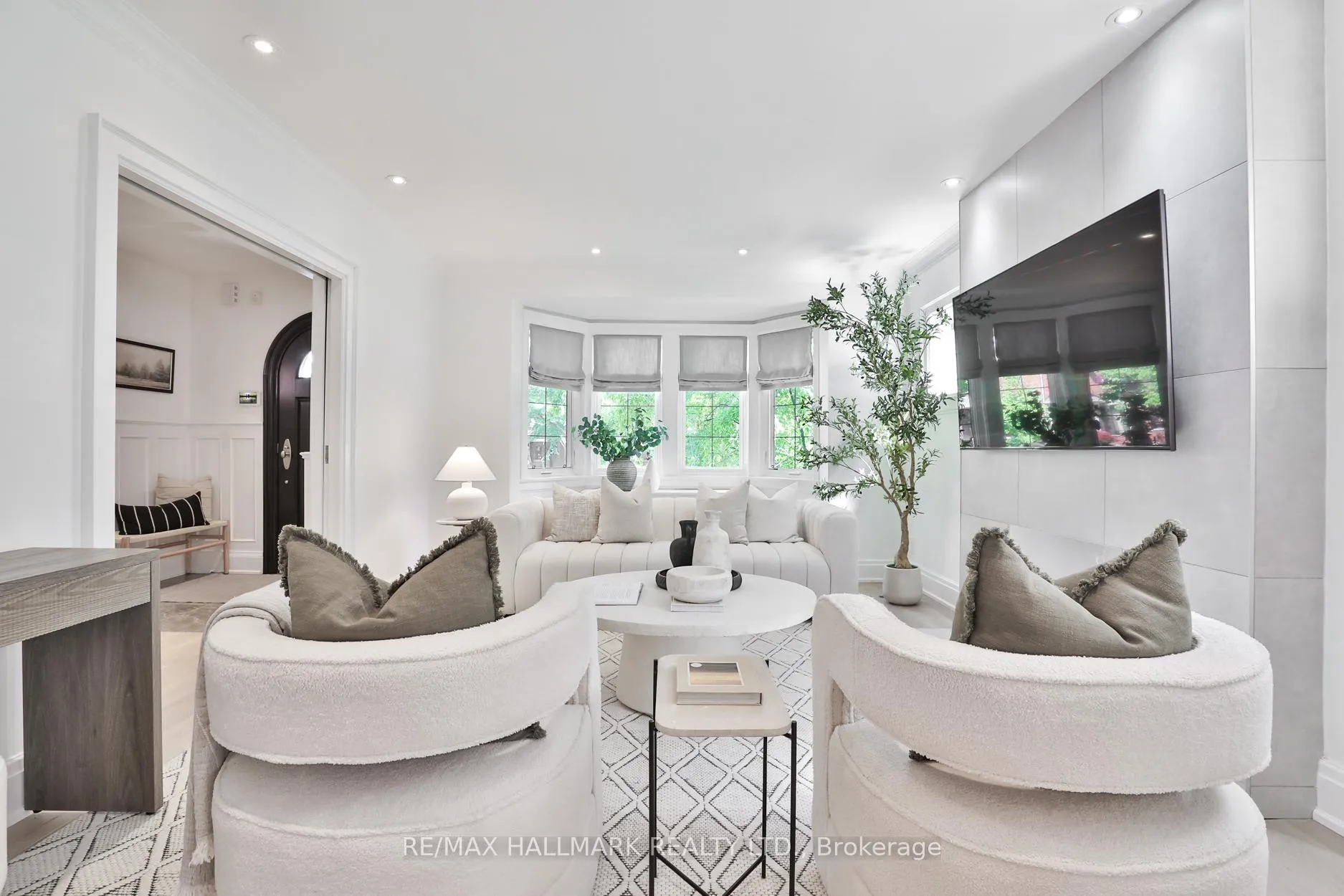 Photo 6 of 73 Elwood Boulevard, Toronto, Lawrence Park South — HOMEH