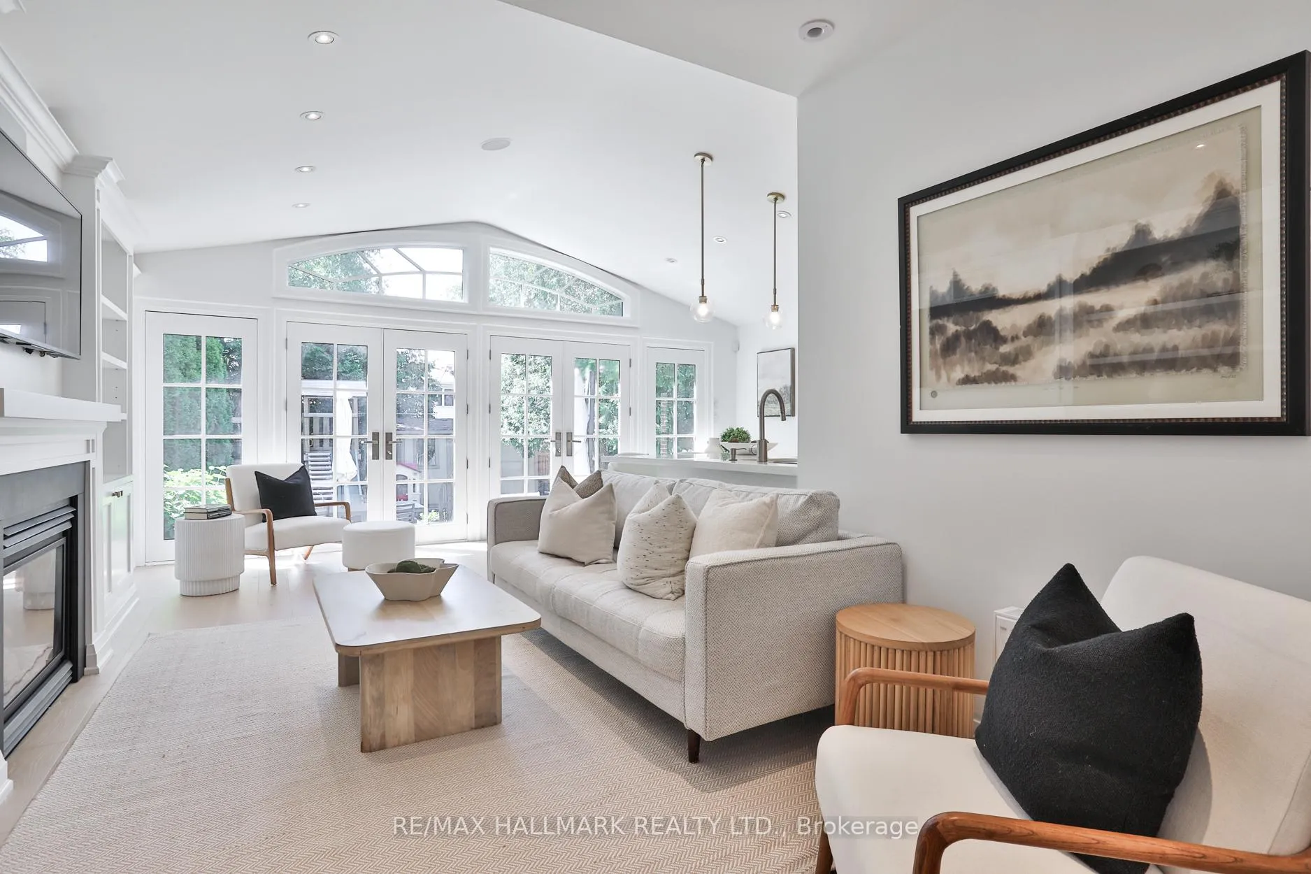 Photo 11 of 73 Elwood Boulevard, Toronto, Lawrence Park South — HOMEH