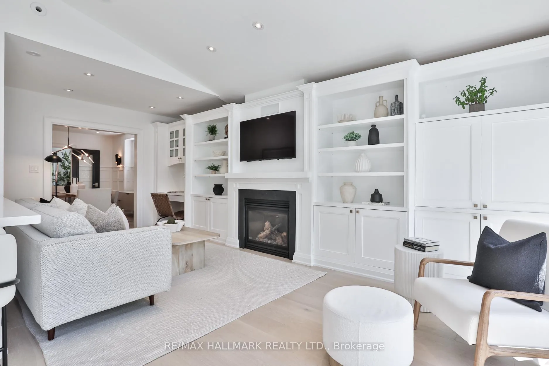 Photo 15 of 73 Elwood Boulevard, Toronto, Lawrence Park South — HOMEH