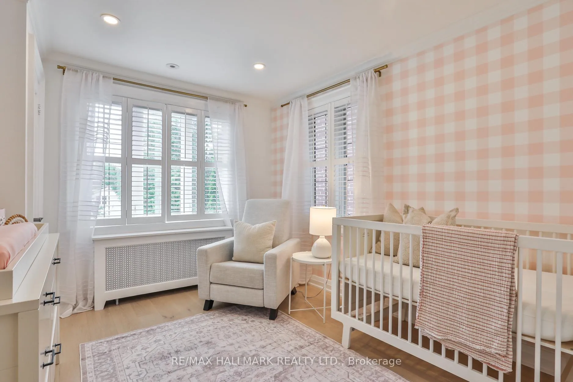 Photo 31 of 73 Elwood Boulevard, Toronto, Lawrence Park South — HOMEH