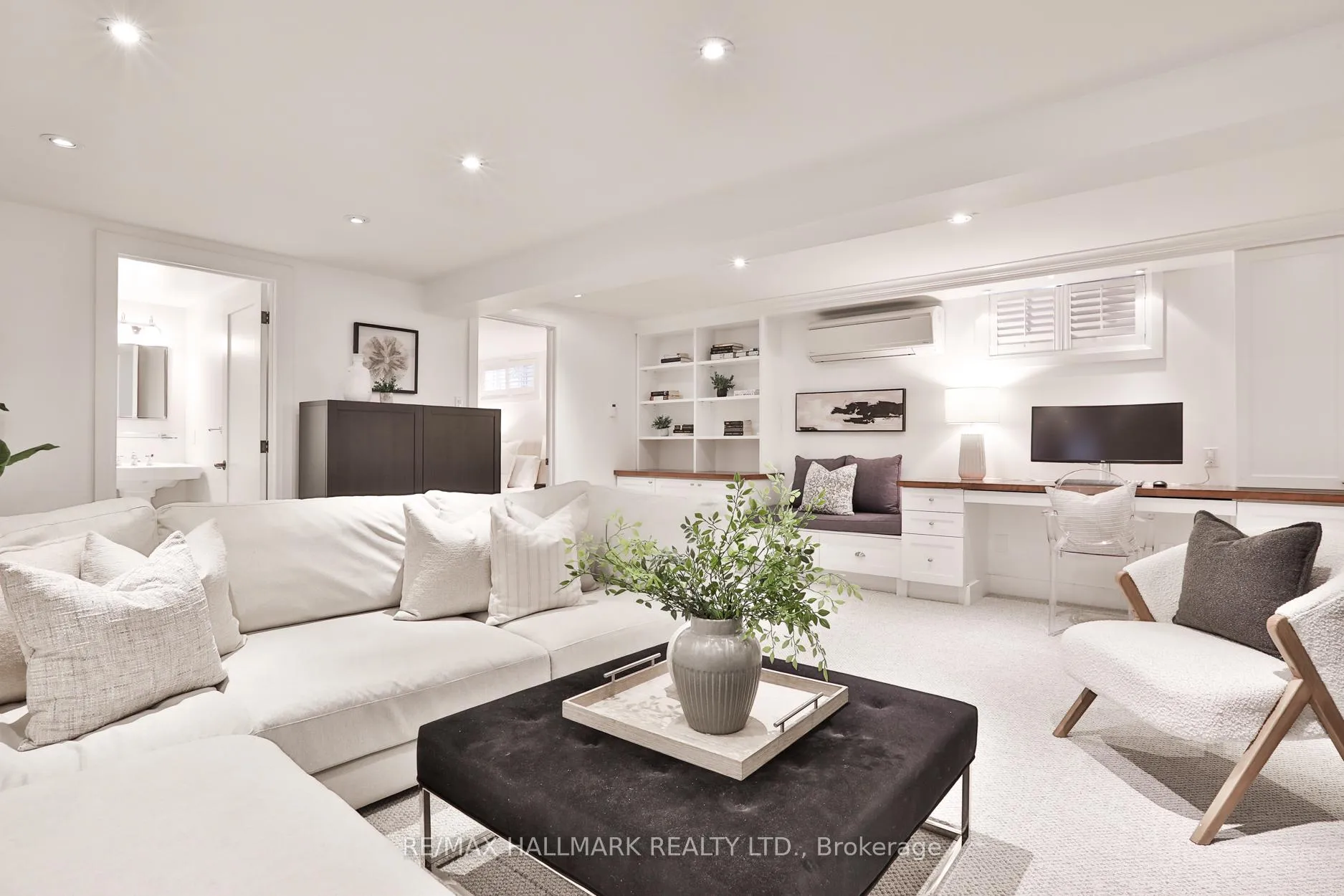 Photo 34 of 73 Elwood Boulevard, Toronto, Lawrence Park South — HOMEH