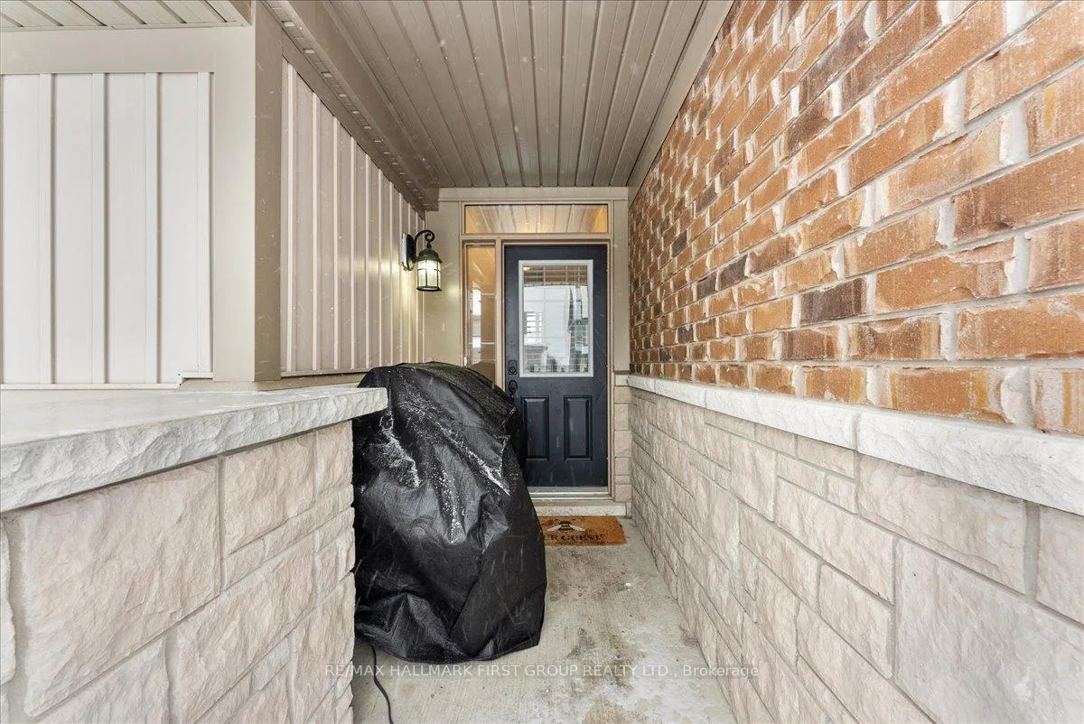 Photo 2 of 20 Northhill Avenue, Cavan Monaghan, Cavan Twp — HOMEH
