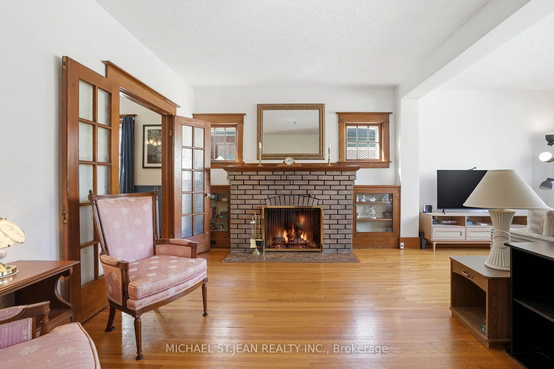 Photo 6 of 5056 Fourth Avenue, Niagara Falls, Cherrywood — HOMEH