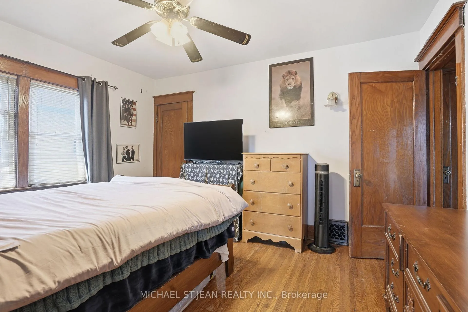 Photo 17 of 5056 Fourth Avenue, Niagara Falls, Cherrywood — HOMEH