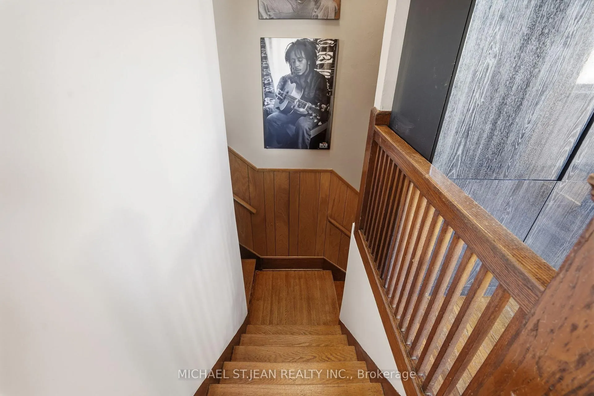 Photo 23 of 5056 Fourth Avenue, Niagara Falls, Cherrywood — HOMEH