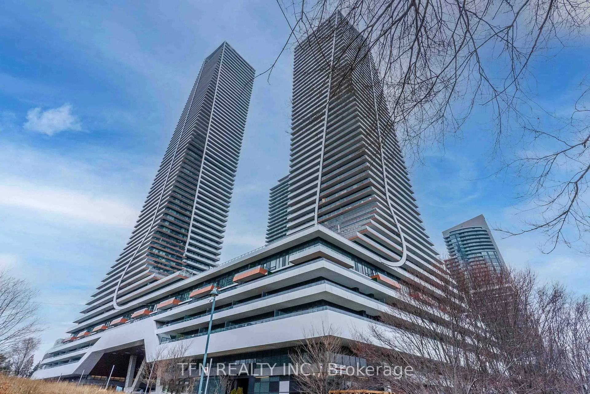 Front of Unit 3107, 20 Shore Breeze Drive S