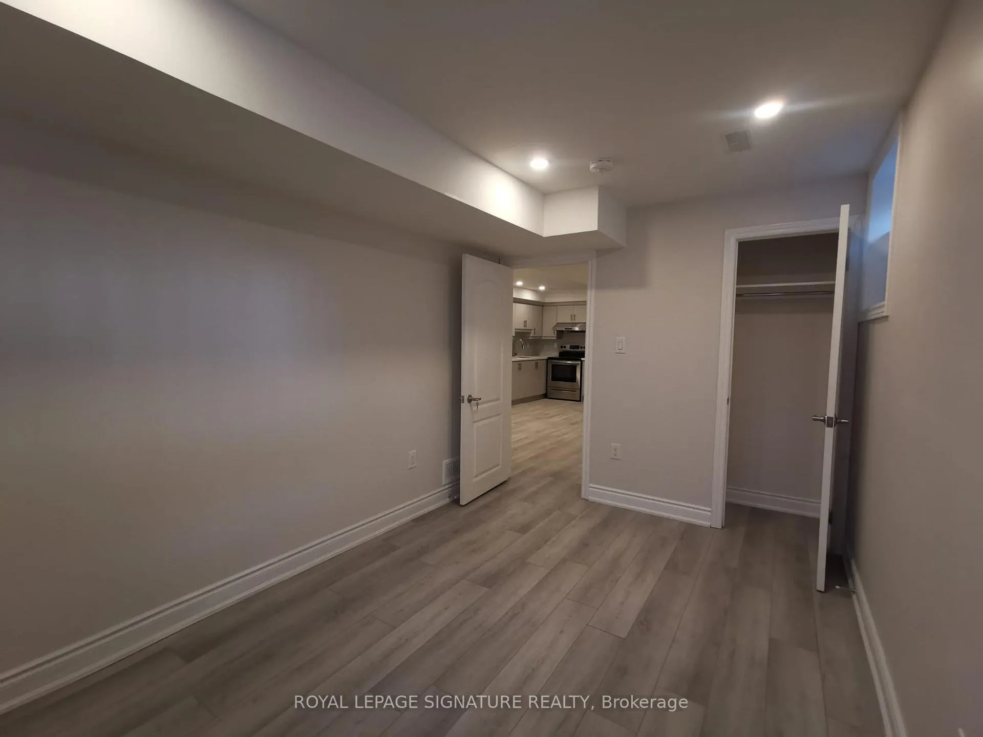Photo 8 of 56 Hubbell Road, Brampton, Bram West — HOMEH