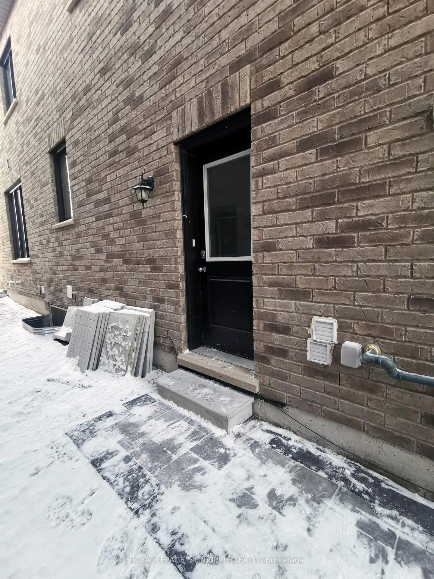Photo 25 of 56 Hubbell Road, Brampton, Bram West — HOMEH