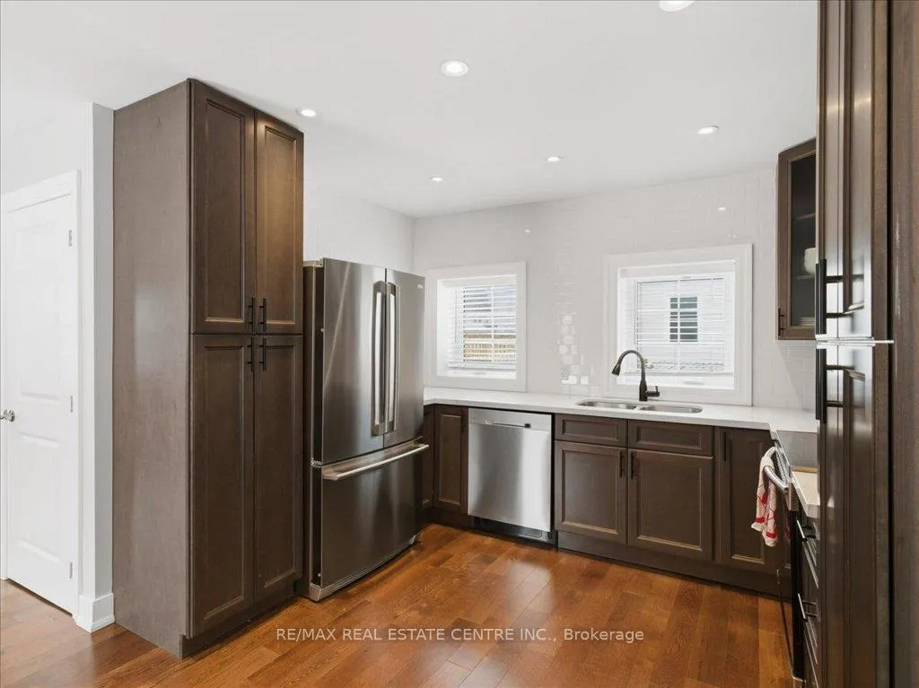 Photo 9 of 410 Oak Street, Milton, Old Milton — HOMEH