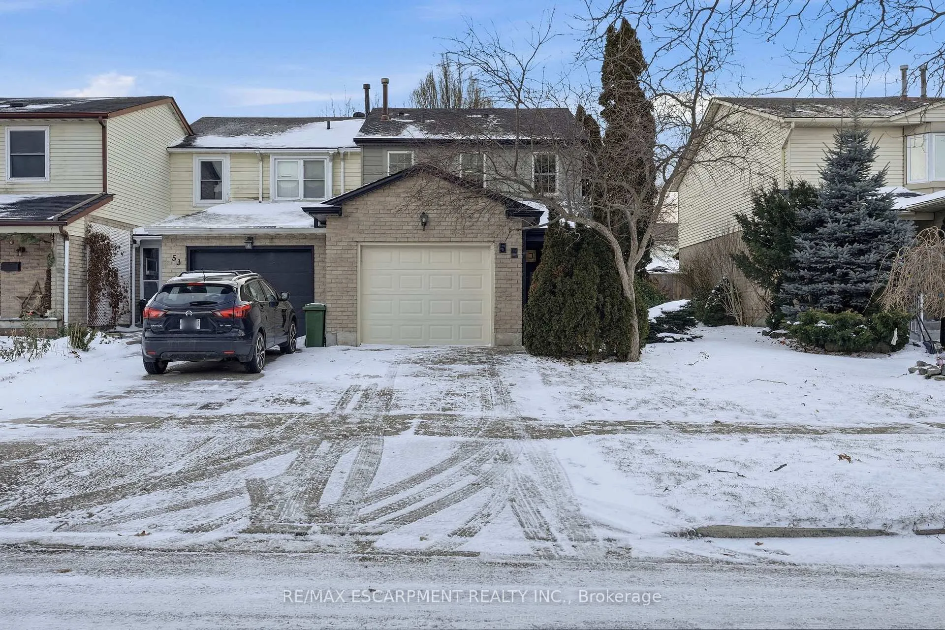 Photo 2 of 55 Ventura Drive, Hamilton, Stoney Creek Mountain — HOMEH