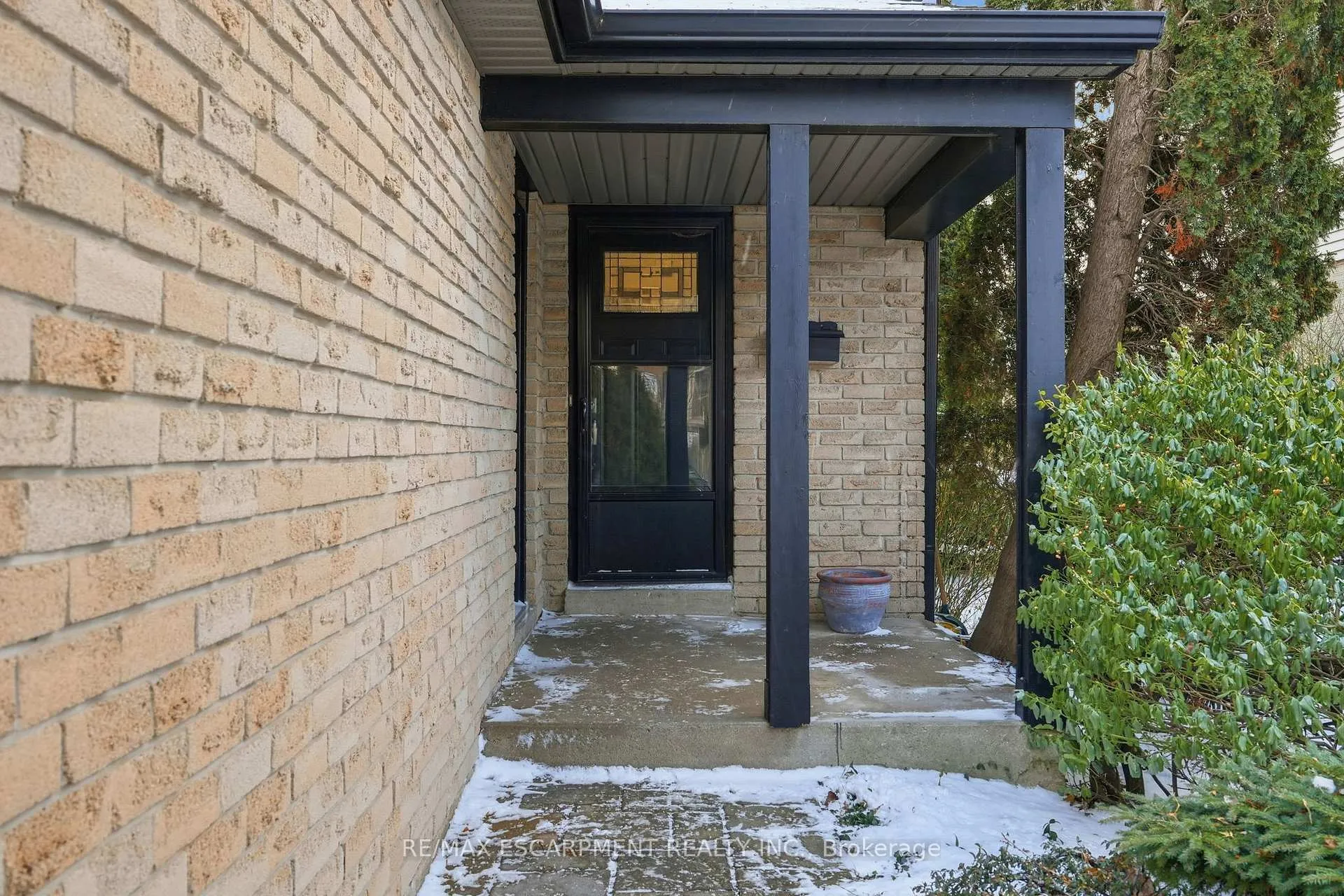 Photo 3 of 55 Ventura Drive, Hamilton, Stoney Creek Mountain — HOMEH