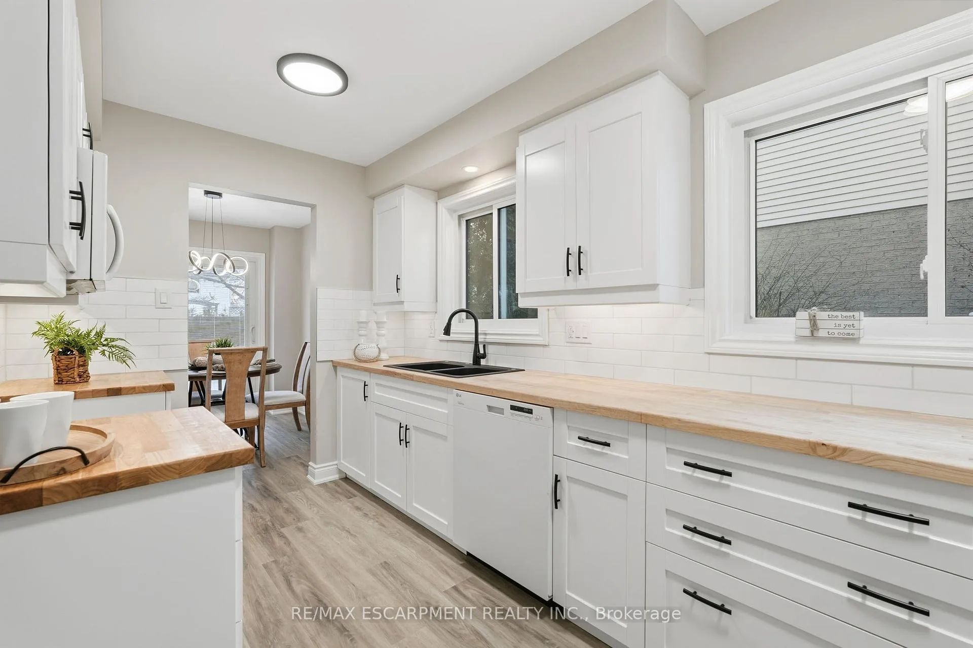 Photo 8 of 55 Ventura Drive, Hamilton, Stoney Creek Mountain — HOMEH