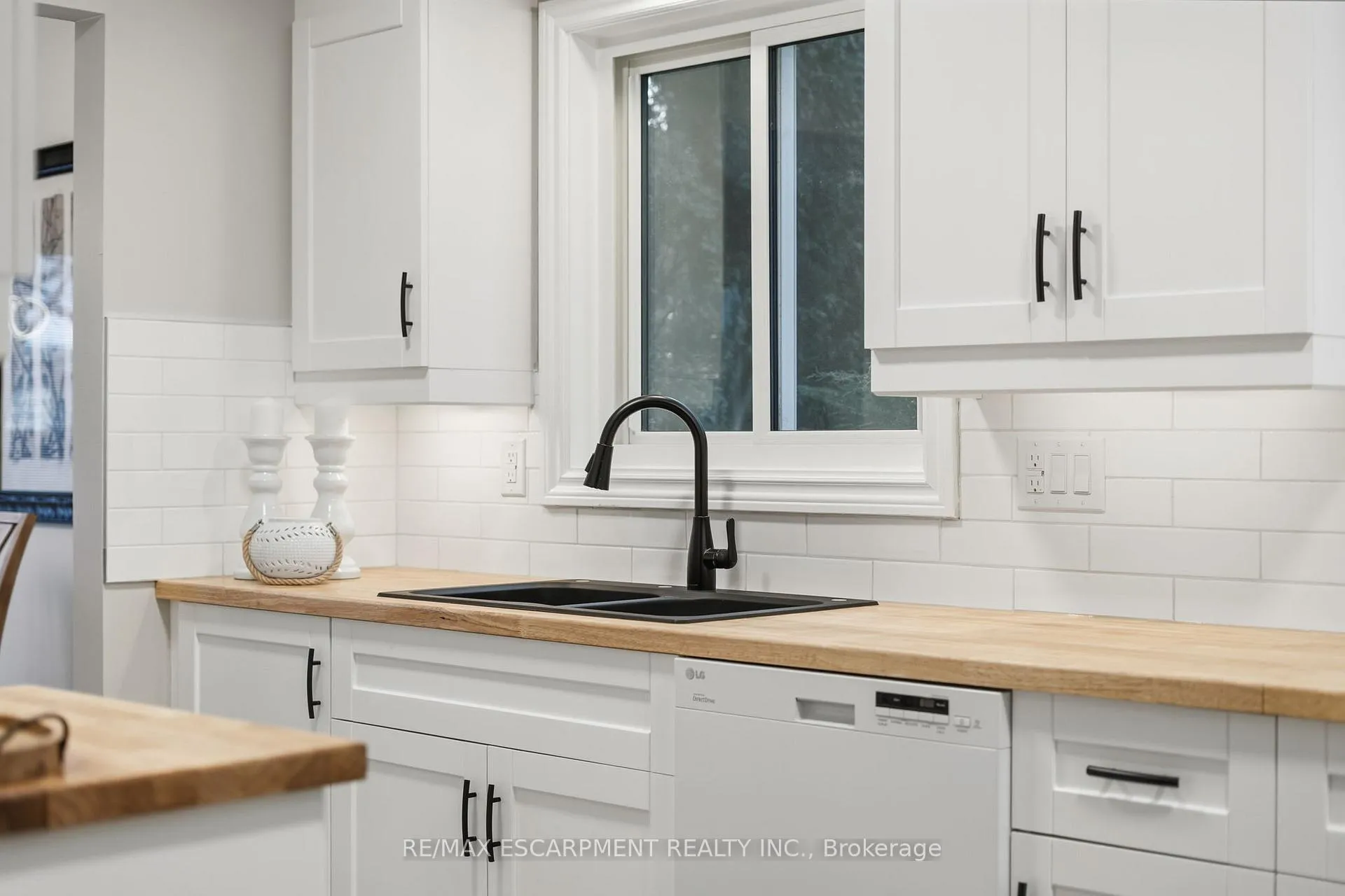 Photo 12 of 55 Ventura Drive, Hamilton, Stoney Creek Mountain — HOMEH