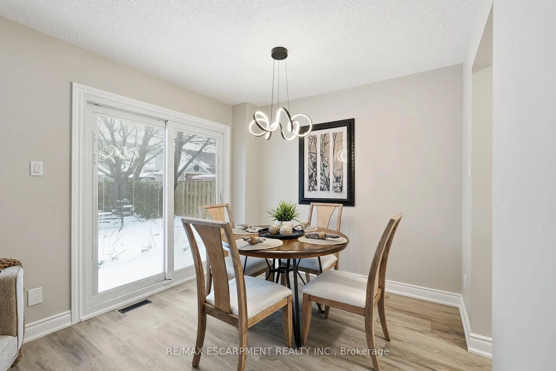 Photo 14 of 55 Ventura Drive, Hamilton, Stoney Creek Mountain — HOMEH