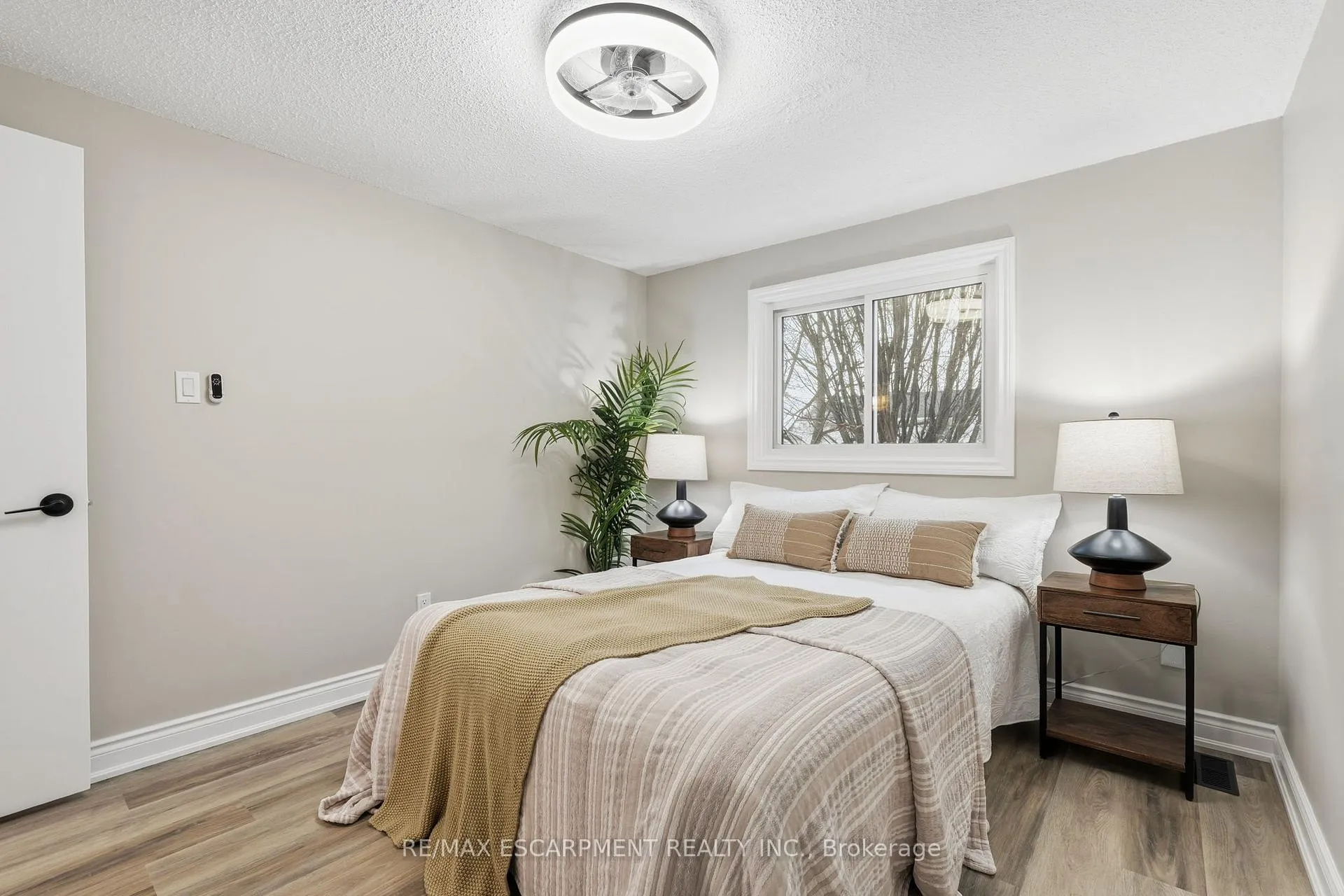 Photo 27 of 55 Ventura Drive, Hamilton, Stoney Creek Mountain — HOMEH
