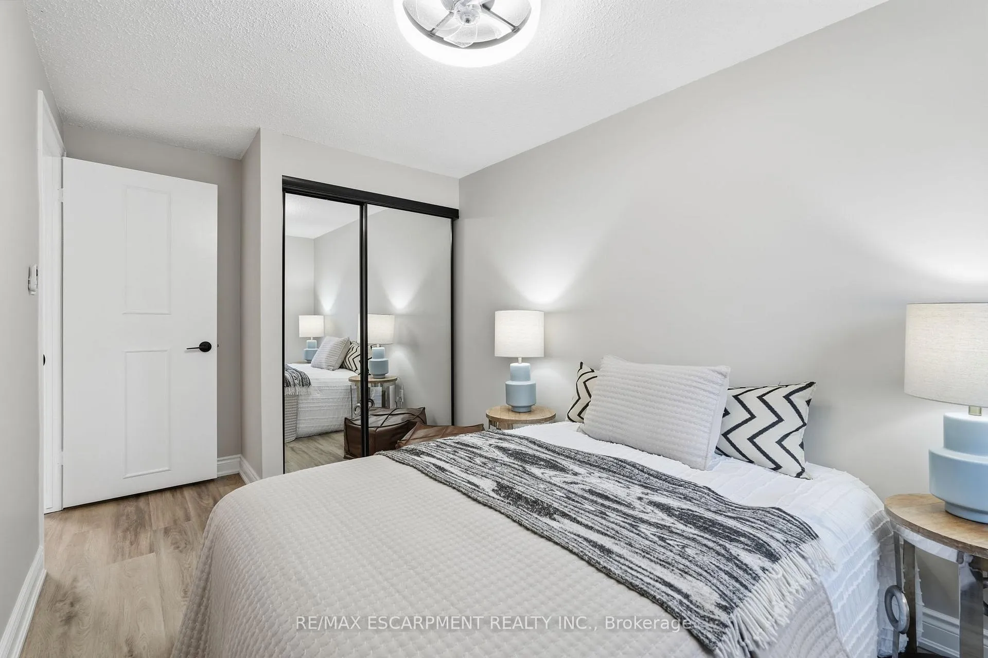 Photo 35 of 55 Ventura Drive, Hamilton, Stoney Creek Mountain — HOMEH