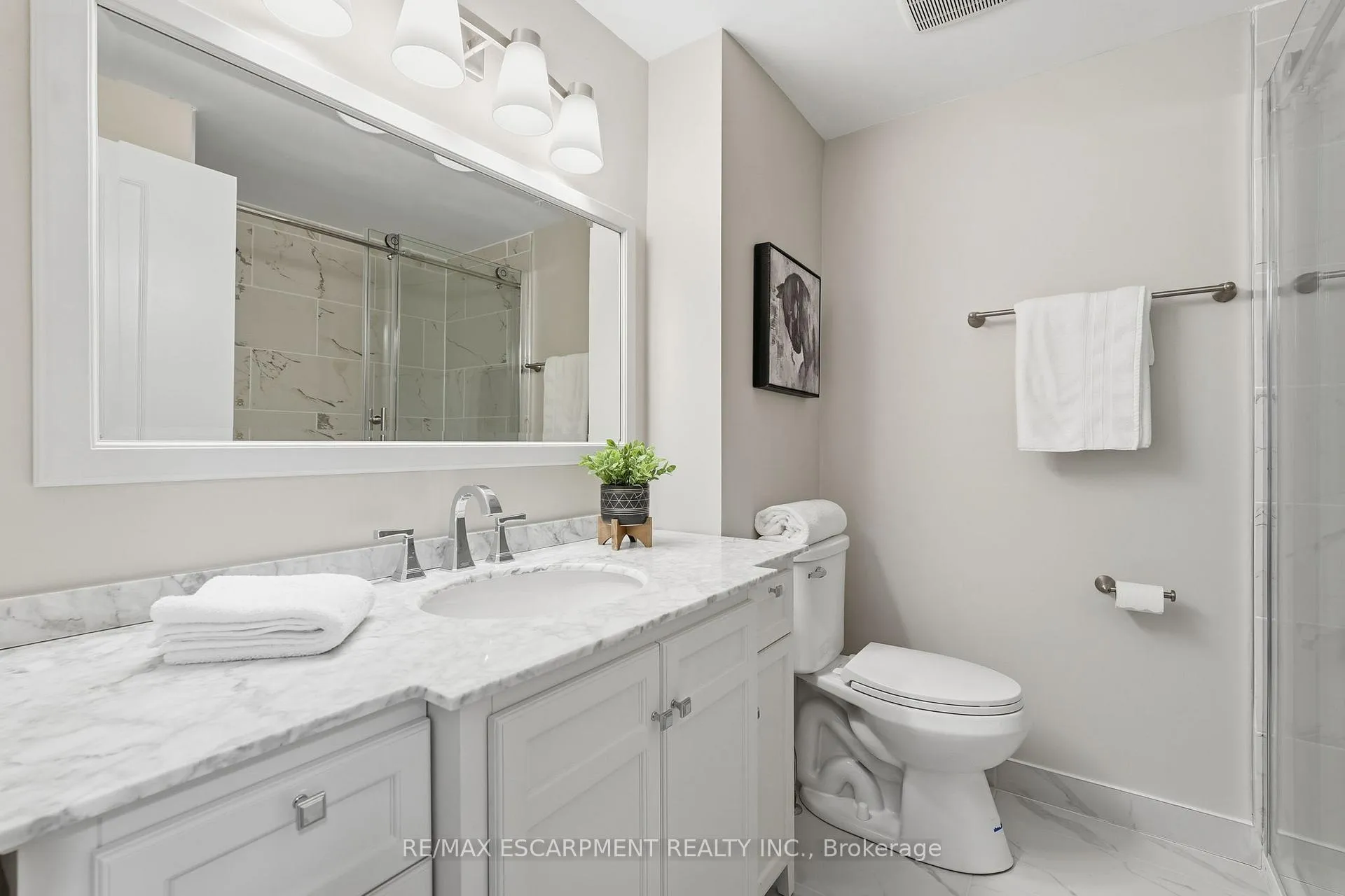 Photo 37 of 55 Ventura Drive, Hamilton, Stoney Creek Mountain — HOMEH