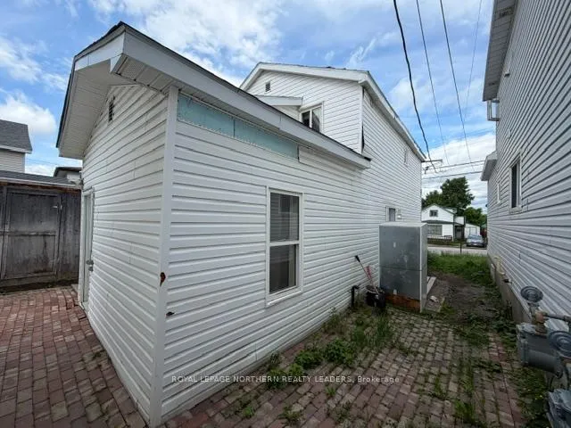 Photo 4 of 68 Father Costello Drive, Timmins, SCH - Main Area — HOMEH