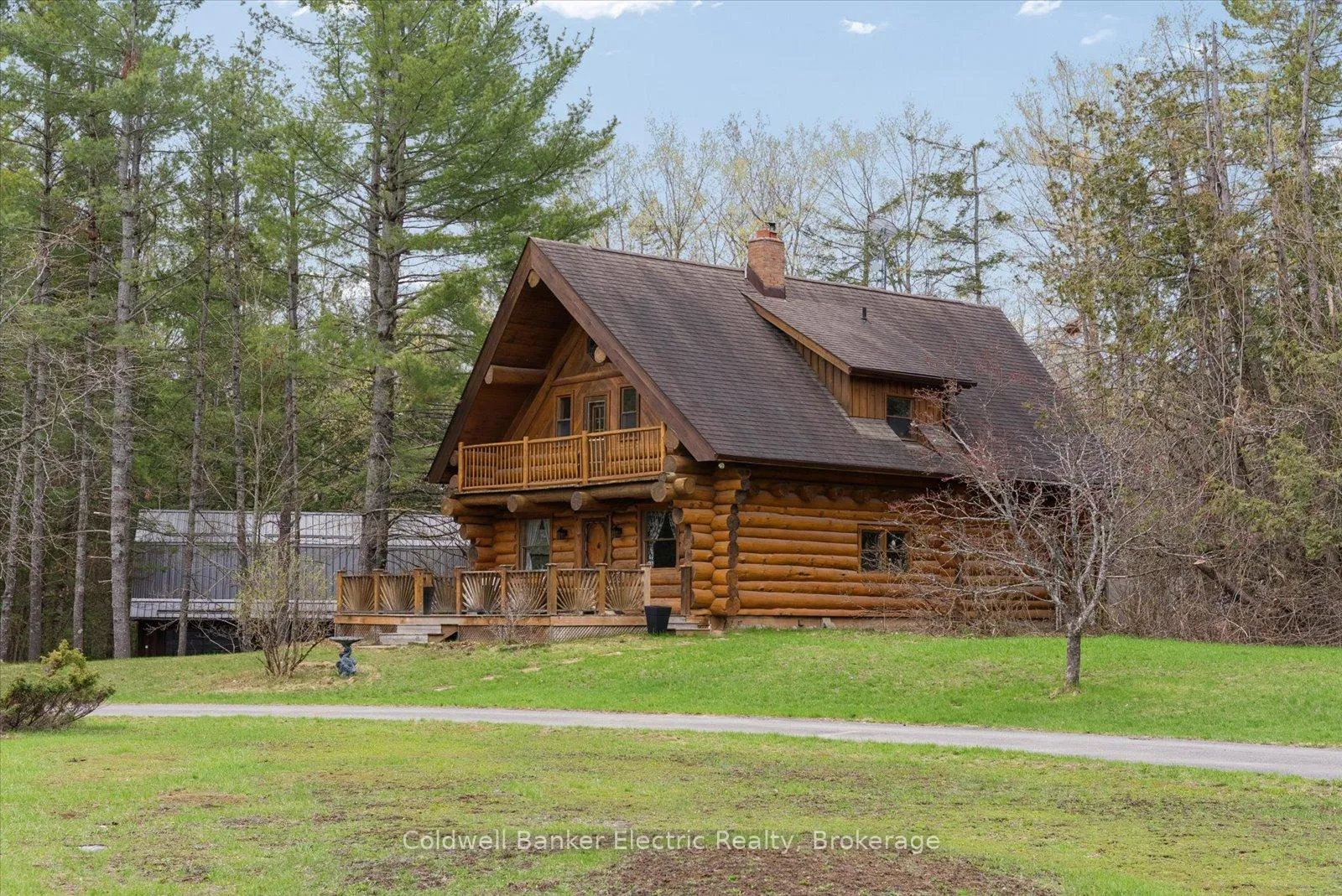 Photo 4 of 197 Hillside Drive, Kawartha Lakes, Somerville — HOMEH