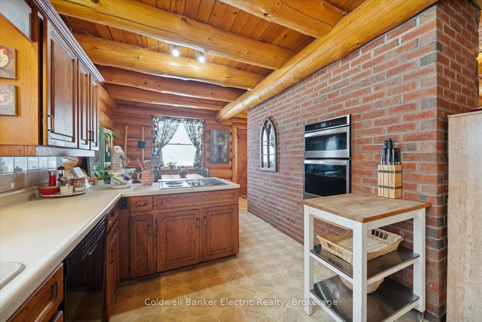 Photo 18 of 197 Hillside Drive, Kawartha Lakes, Somerville — HOMEH