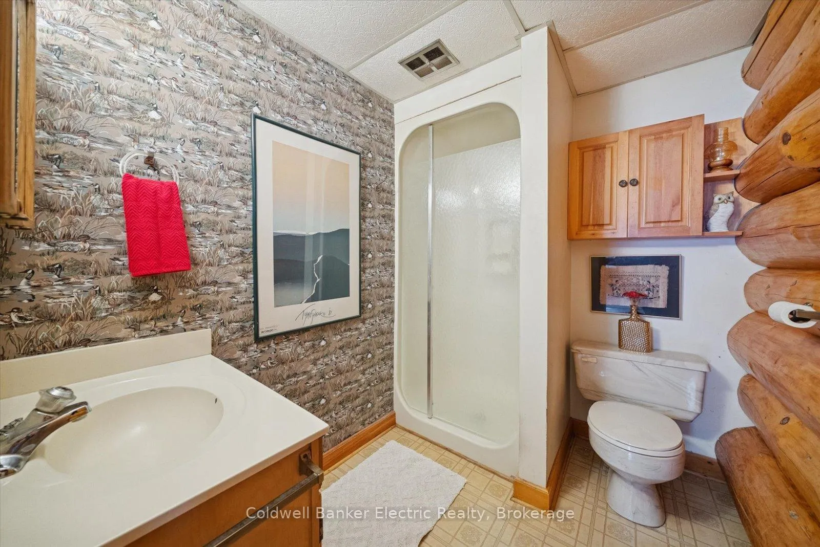 Photo 24 of 197 Hillside Drive, Kawartha Lakes, Somerville — HOMEH