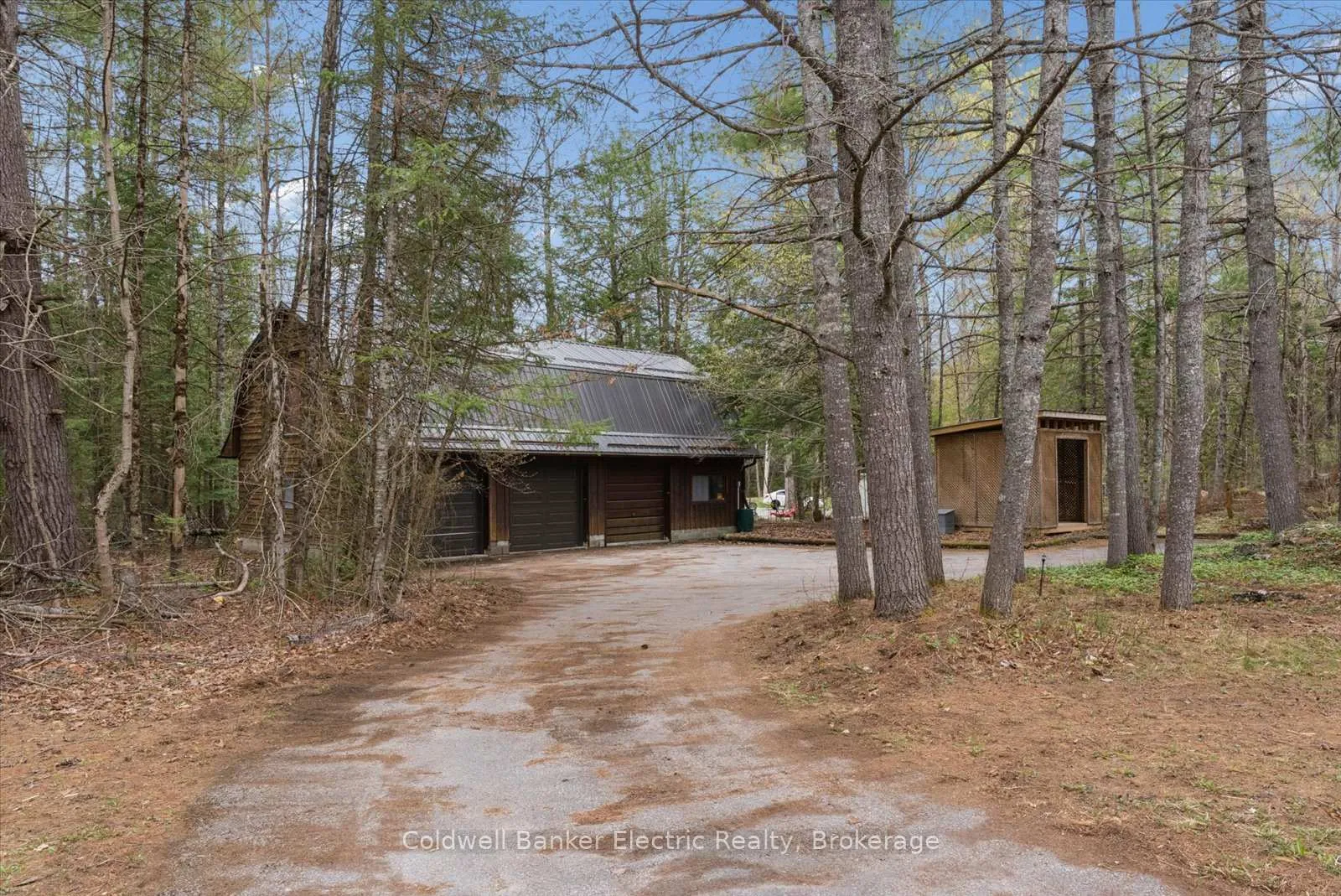 Photo 42 of 197 Hillside Drive, Kawartha Lakes, Somerville — HOMEH