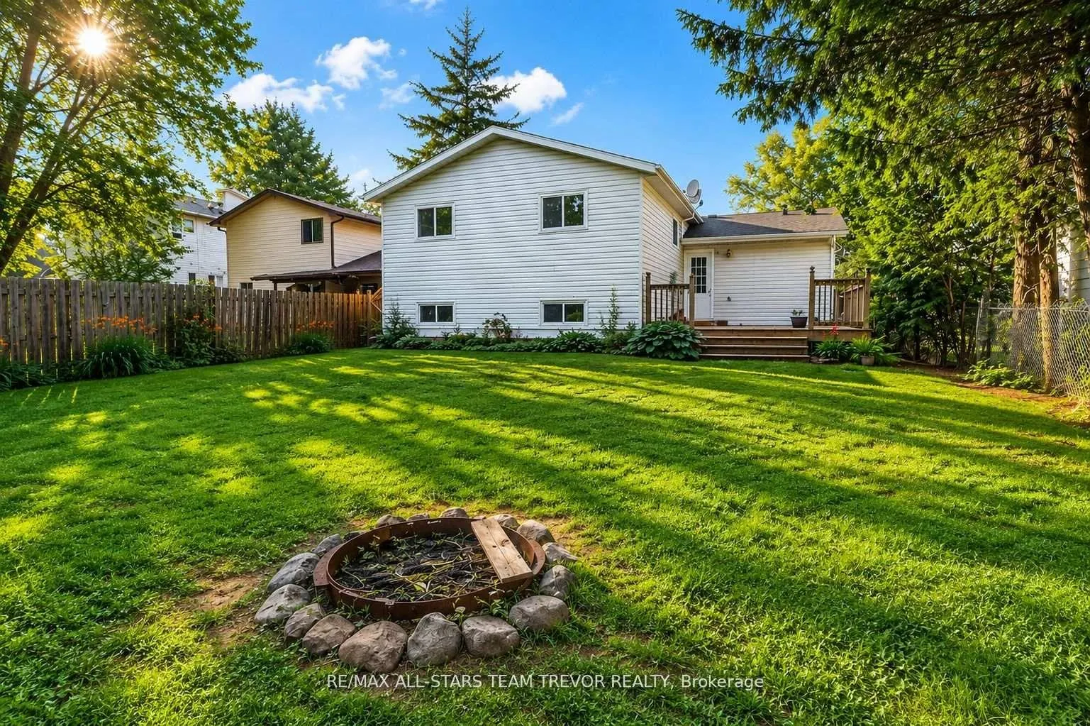 Photo 26 of 161 Silas Boulevard, Georgina, Keswick North — HOMEH
