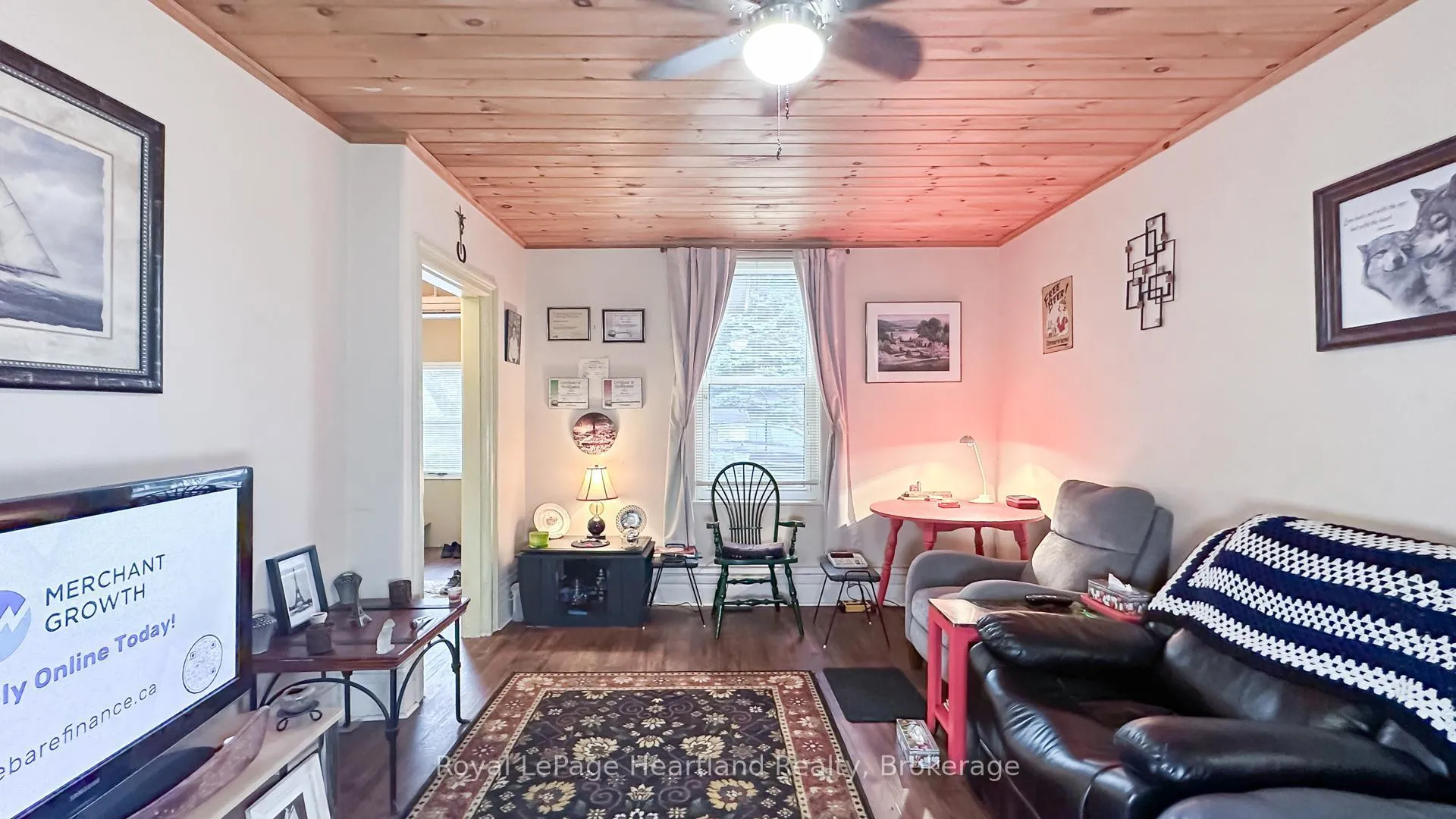 Photo 12 of 43 Trafalgar Street, Goderich, Goderich (Town) — HOMEH