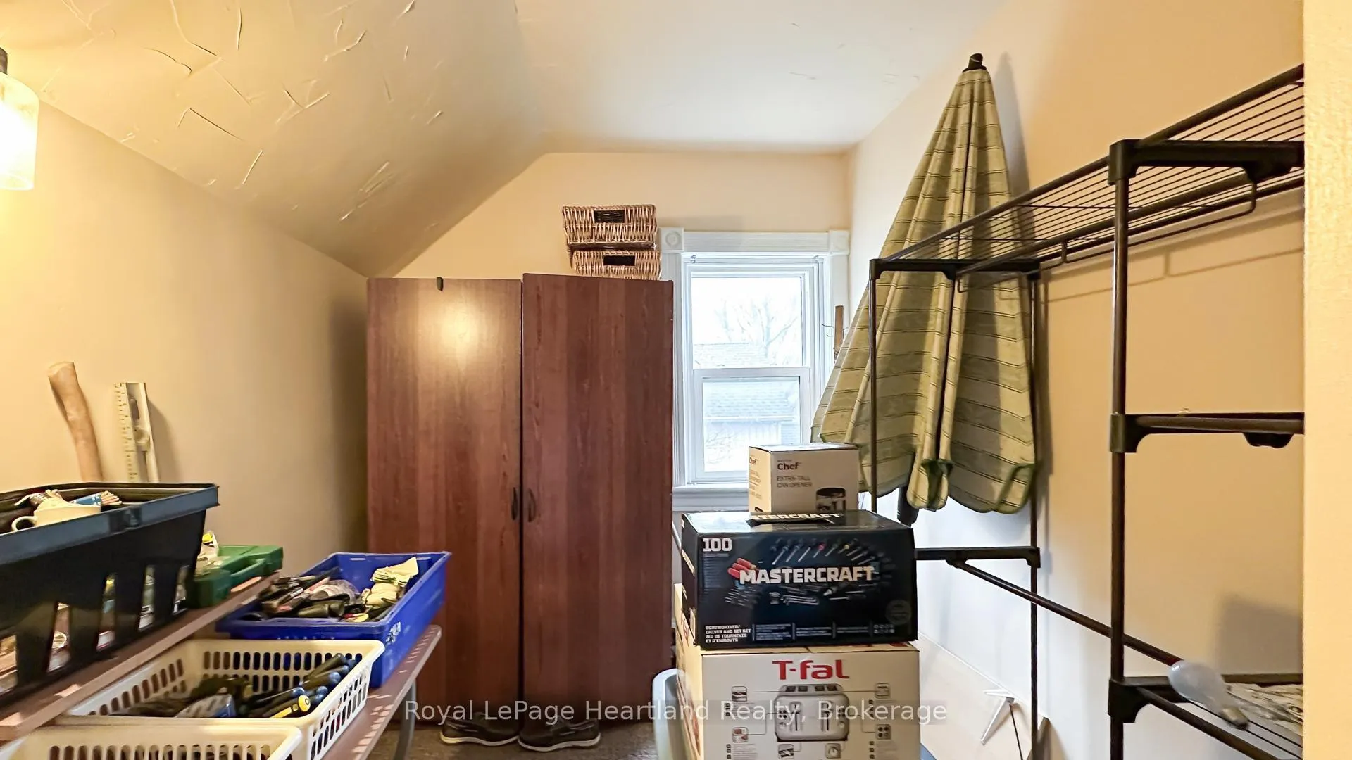 Photo 26 of 43 Trafalgar Street, Goderich, Goderich (Town) — HOMEH