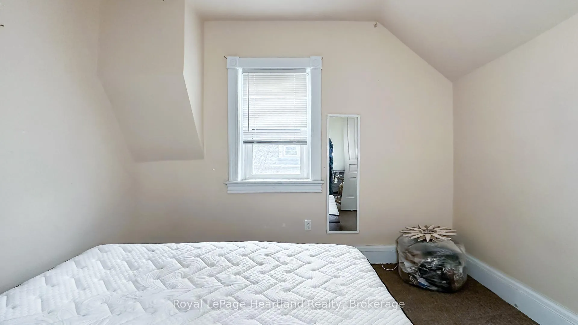 Photo 30 of 43 Trafalgar Street, Goderich, Goderich (Town) — HOMEH