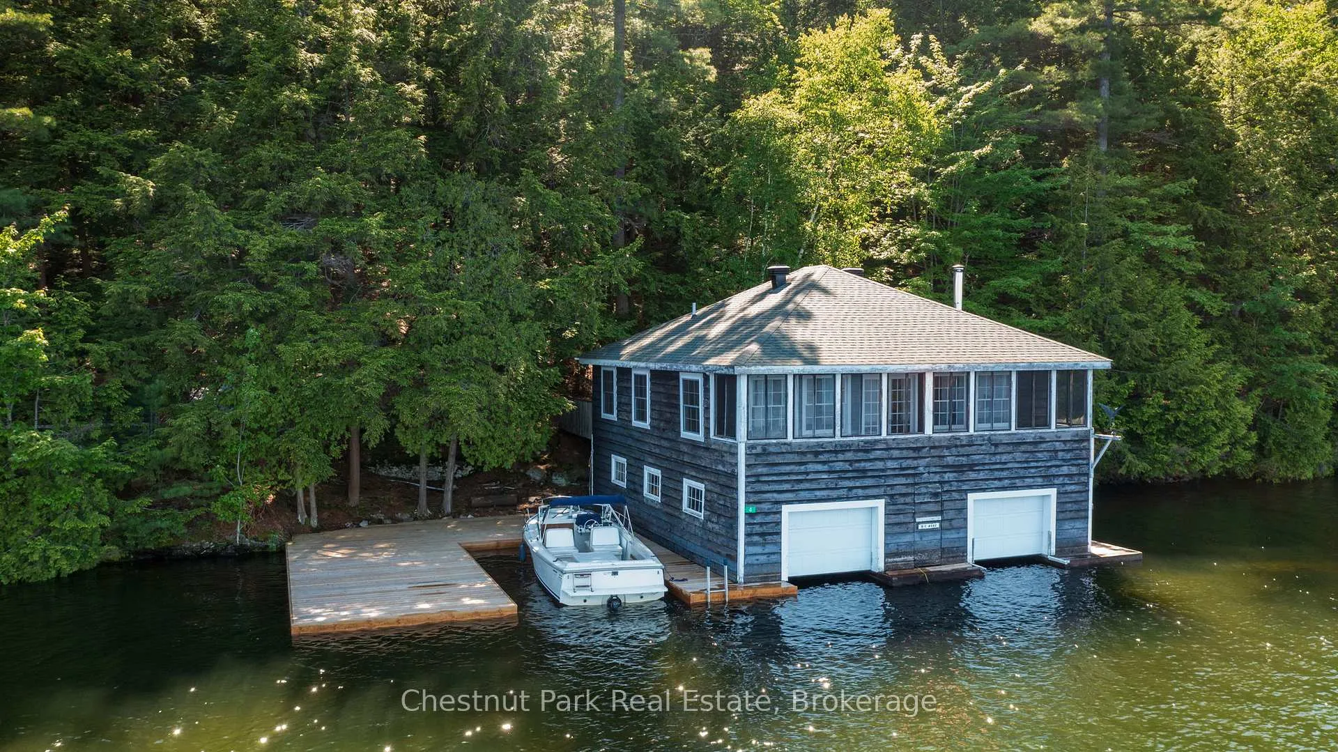 Photo of 4 Playfair Island # 3