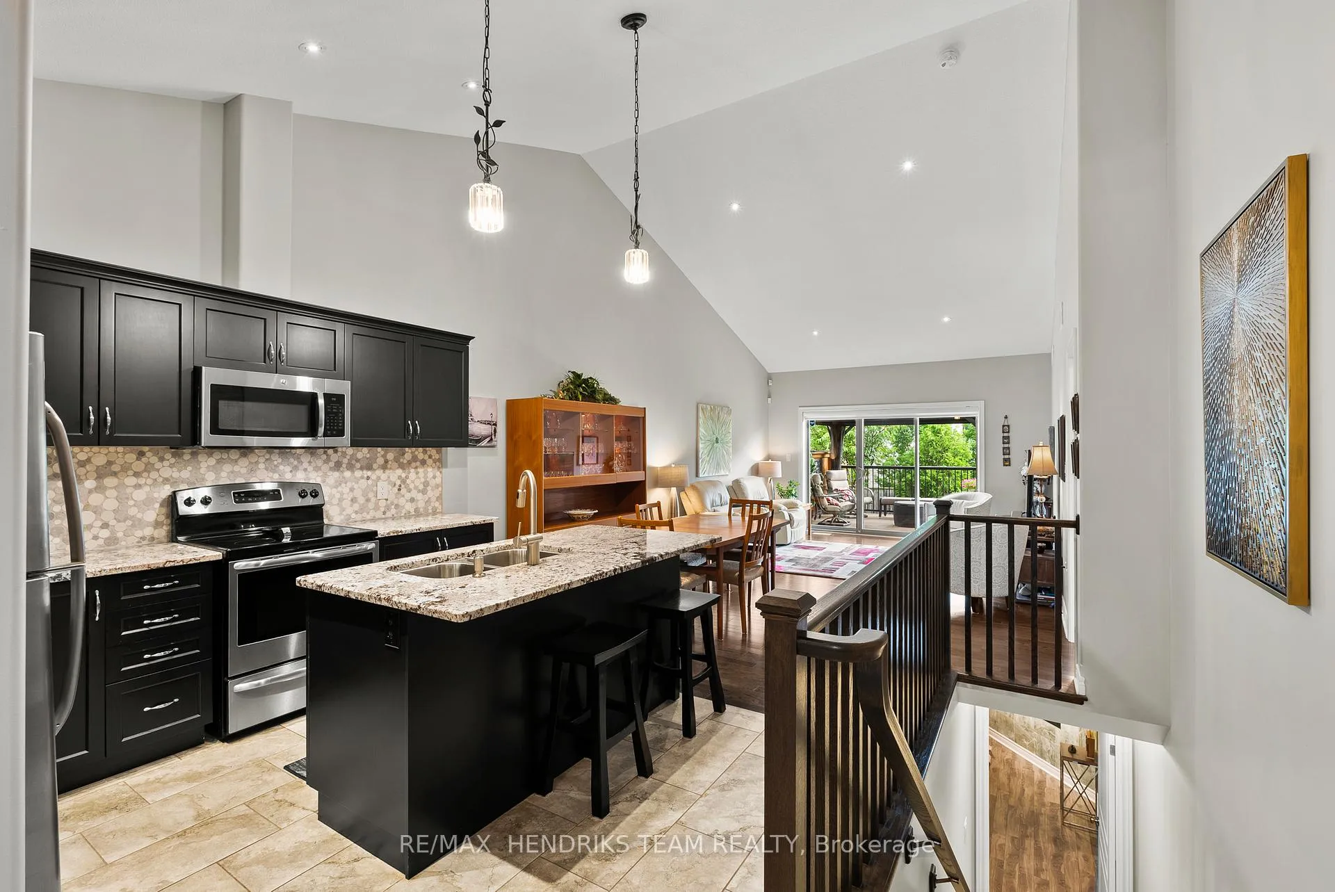 Photo 11 of Unit 35, 9440 Eagle Ridge Drive, Niagara Falls, Forestview — HOMEH