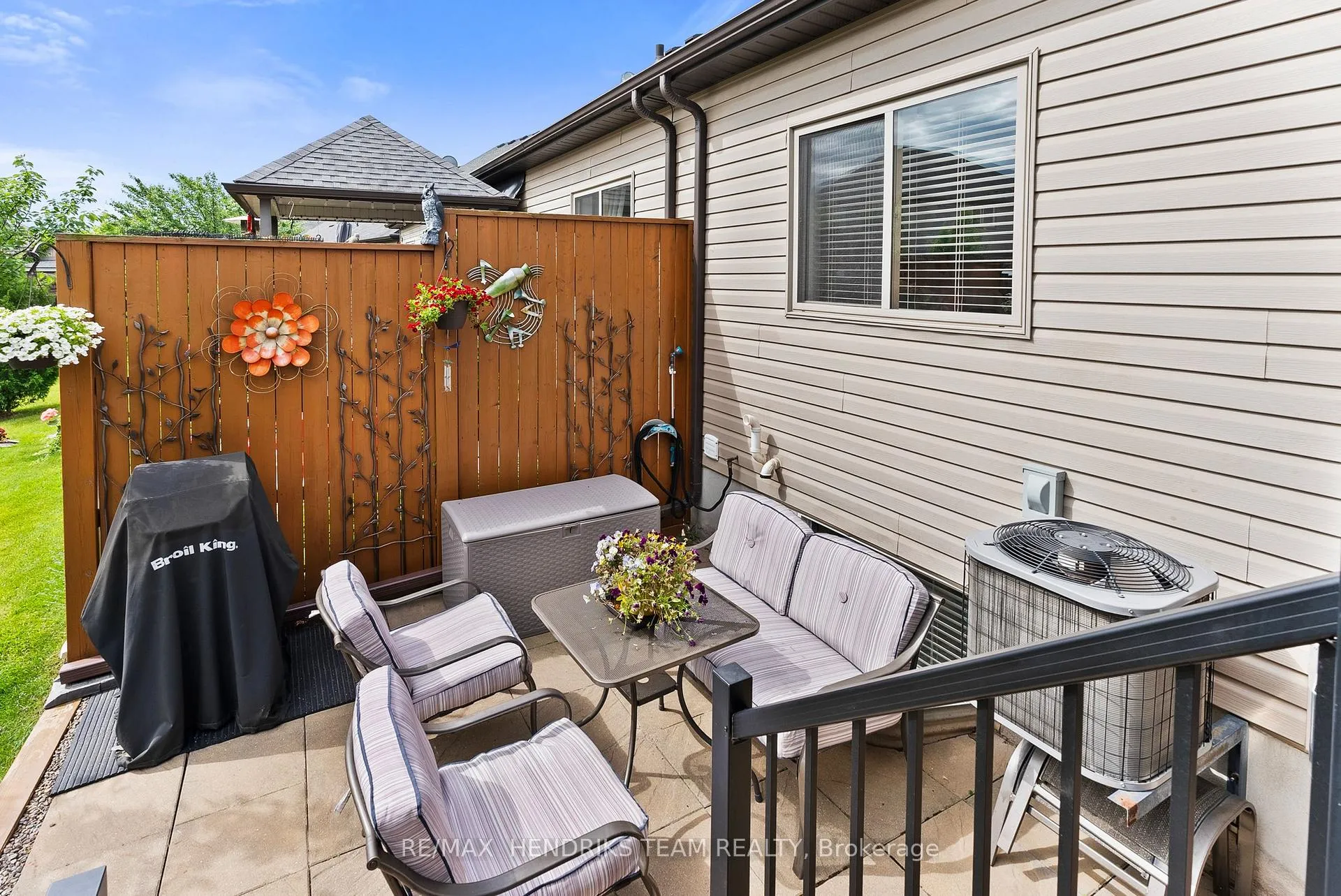 Photo 35 of Unit 35, 9440 Eagle Ridge Drive, Niagara Falls, Forestview — HOMEH
