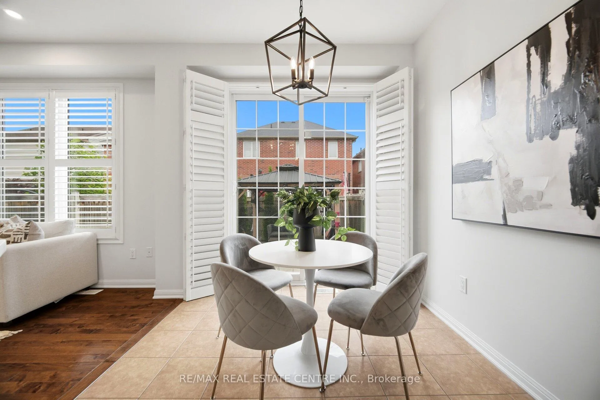 Photo 14 of 1135 Solomon Court, Milton, Willmott — HOMEH