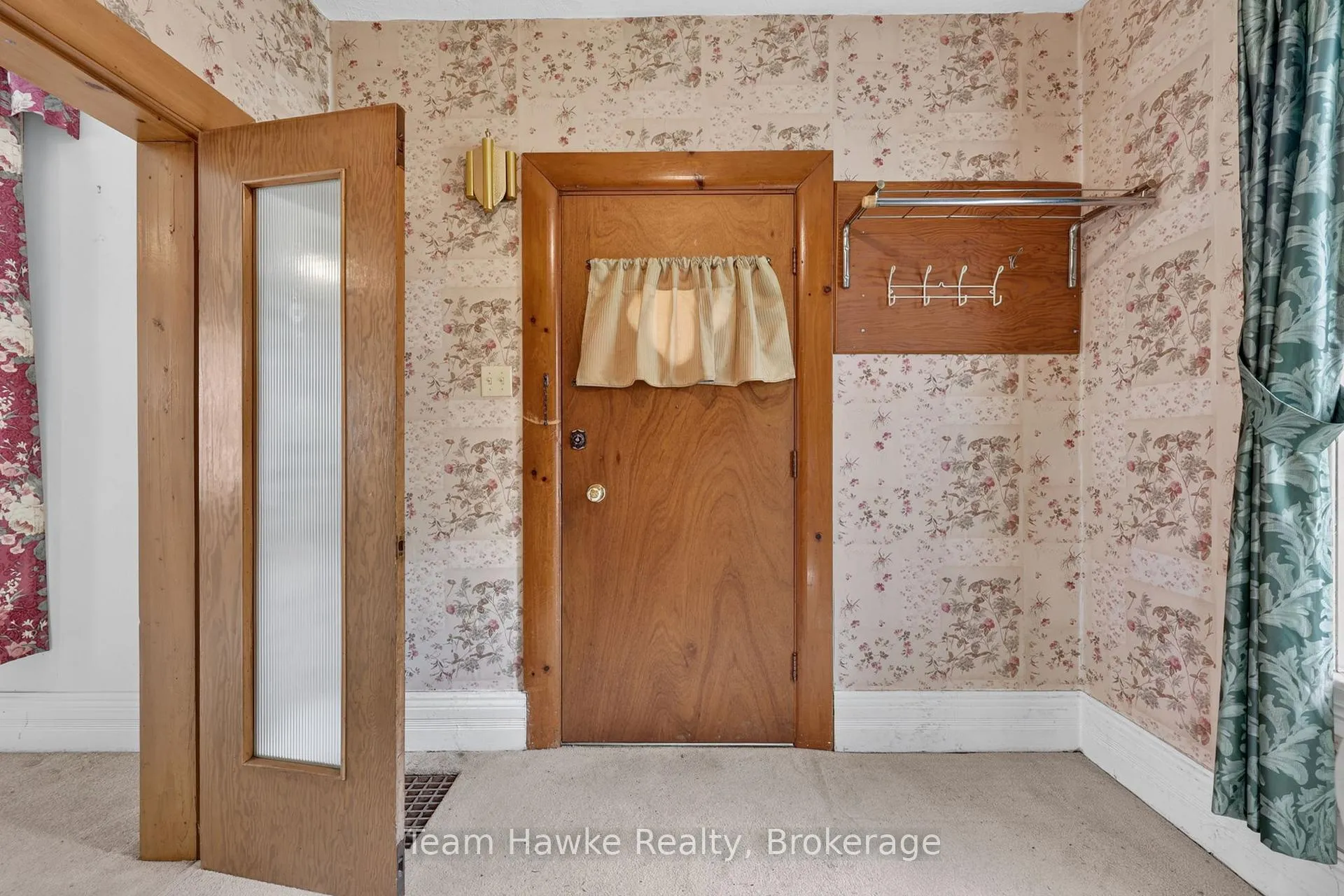 Photo 6 of 256 Manly Street, Midland — HOMEH
