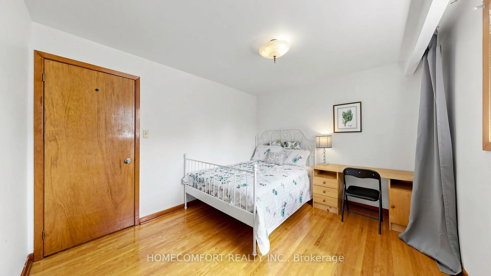 Photo 20 of 76 Barrington Avenue, Toronto, Woodbine-Lumsden — HOMEH