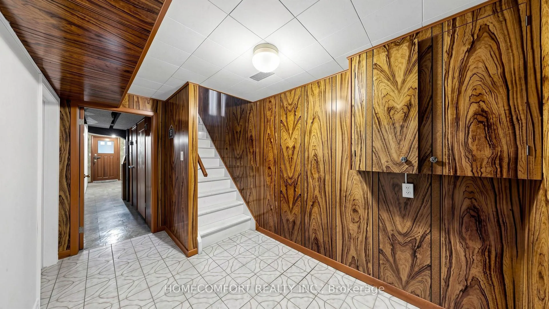 Photo 39 of 76 Barrington Avenue, Toronto, Woodbine-Lumsden — HOMEH