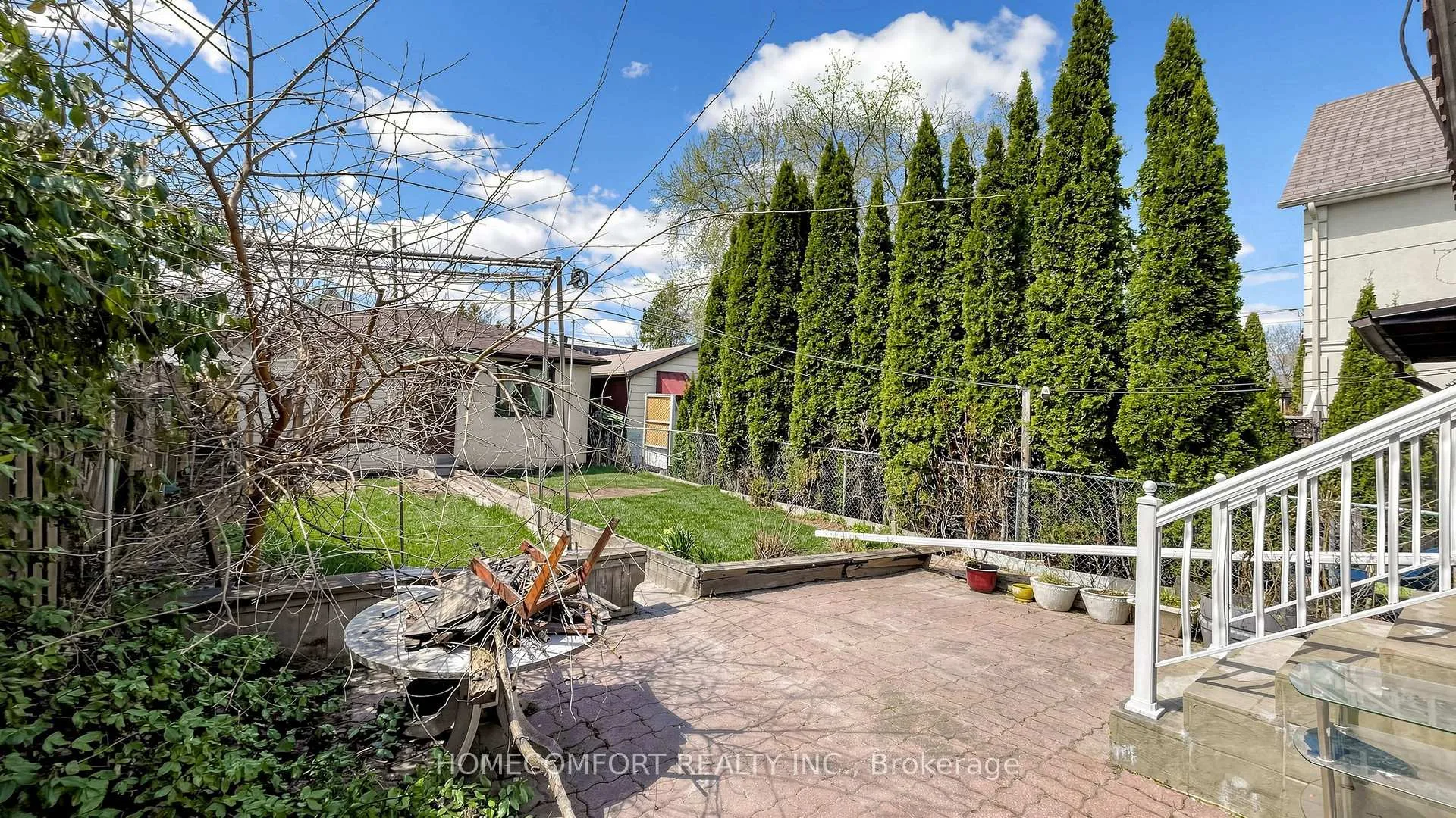Photo 45 of 76 Barrington Avenue, Toronto, Woodbine-Lumsden — HOMEH