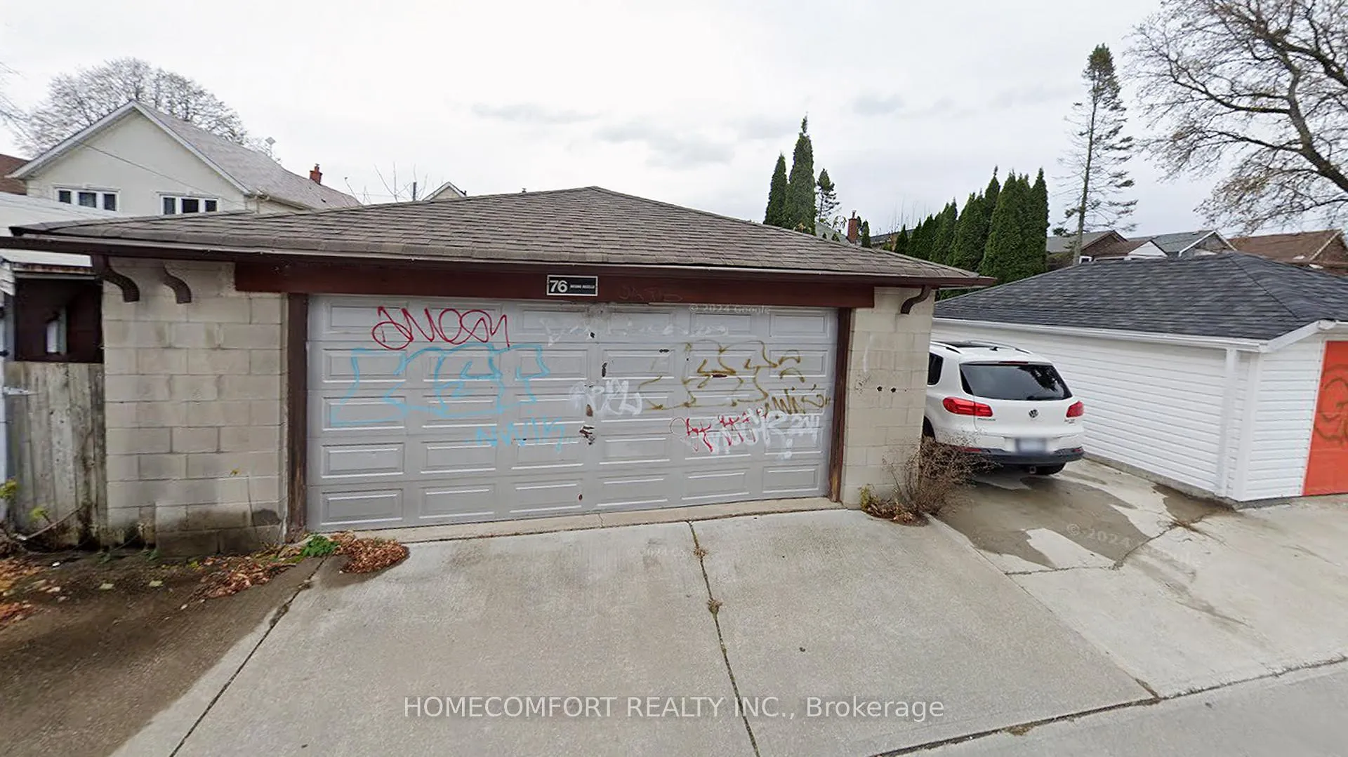 Photo 48 of 76 Barrington Avenue, Toronto, Woodbine-Lumsden — HOMEH