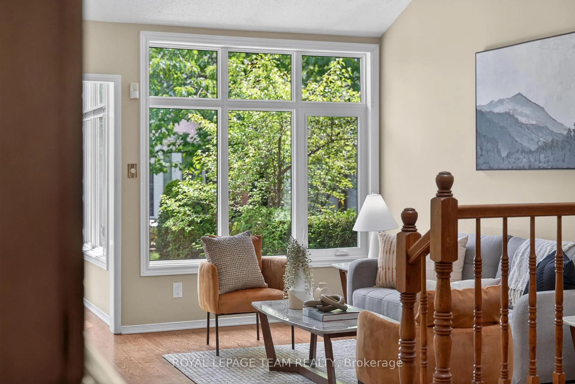 Photo 4 of Unit 31, 6 Grand Cedar Court, Ottawa, Stittsville (Central) — HOMEH