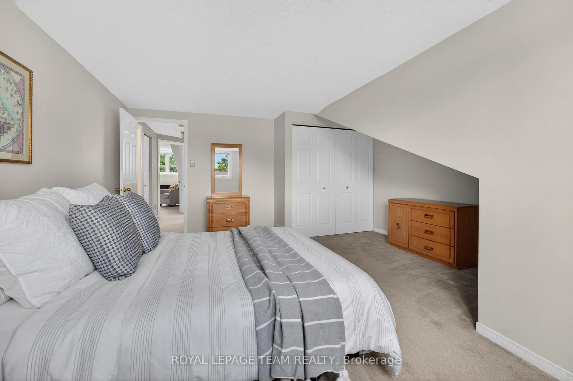 Photo 41 of Unit 31, 6 Grand Cedar Court, Ottawa, Stittsville (Central) — HOMEH