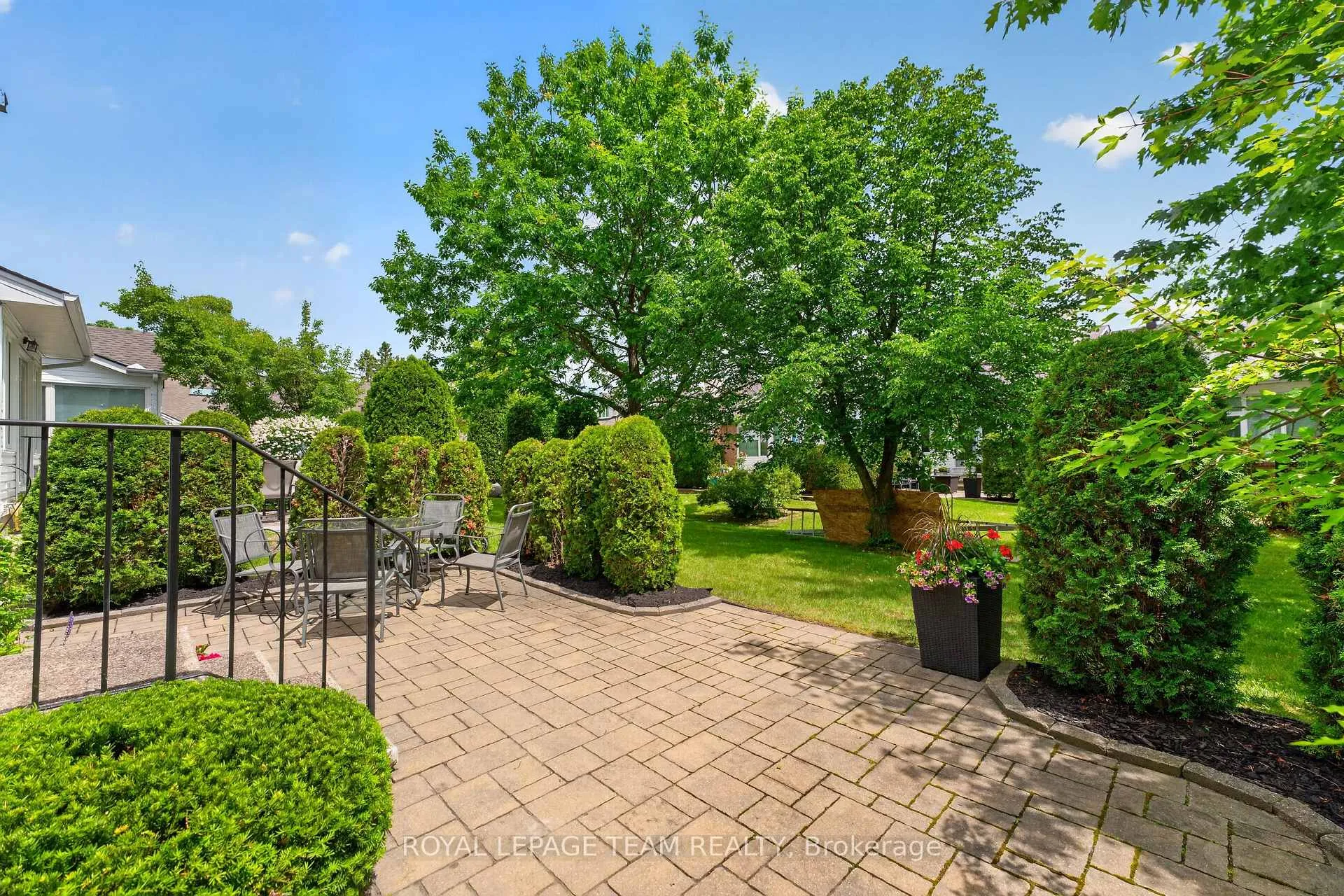 Photo 45 of Unit 31, 6 Grand Cedar Court, Ottawa, Stittsville (Central) — HOMEH