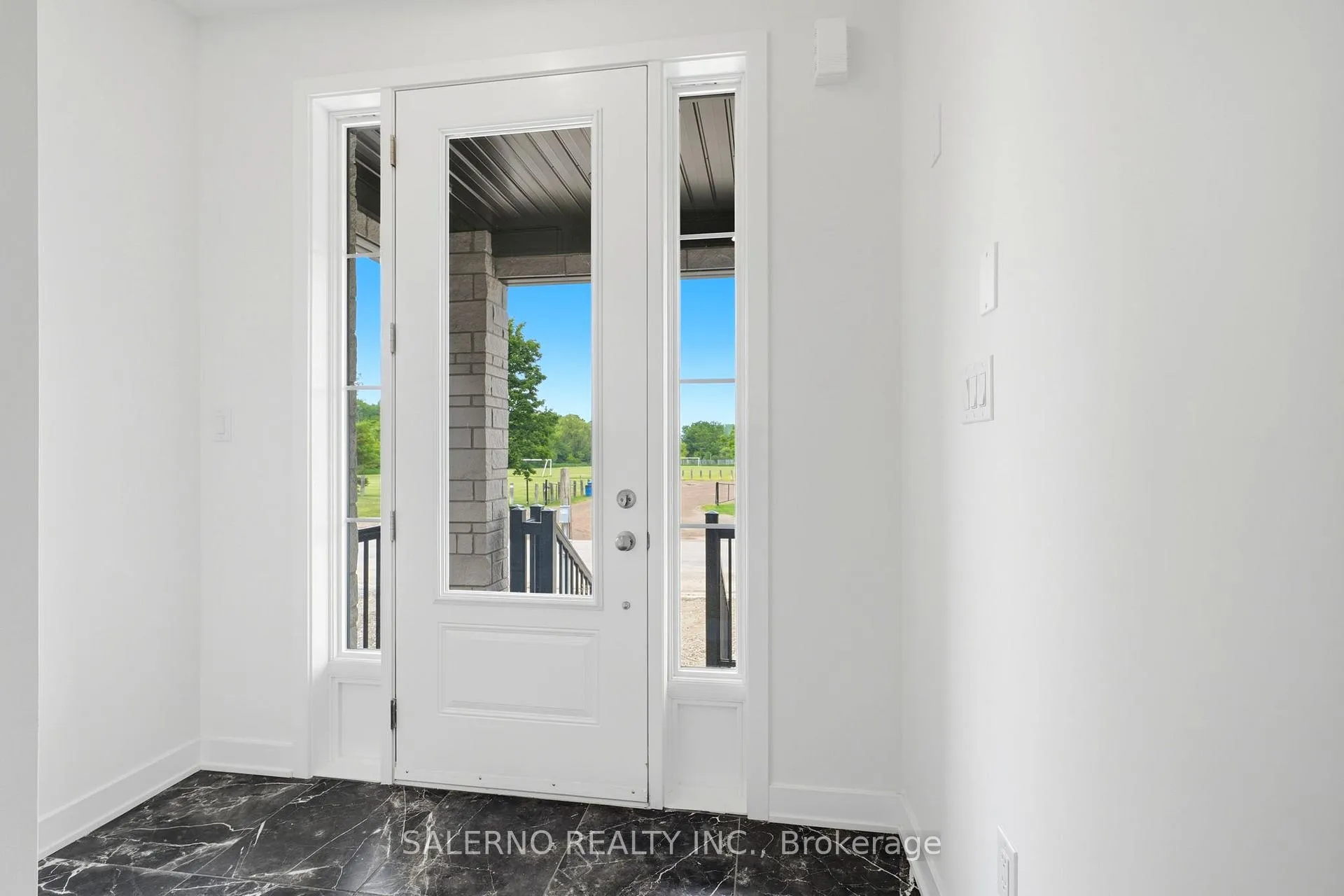 Photo 4 of 616 Glasgow Road, Caledon, Bolton West — HOMEH