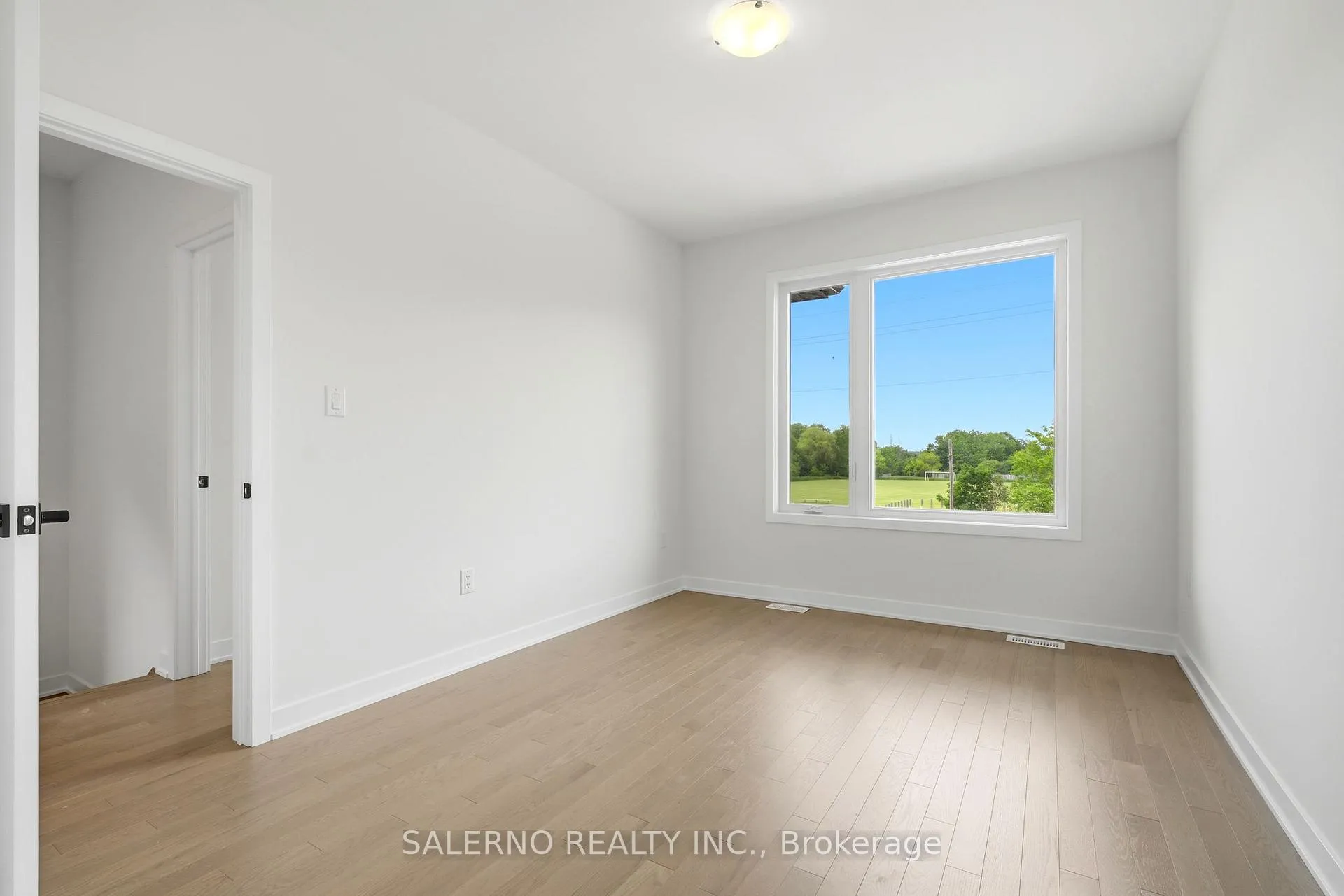 Photo 24 of 616 Glasgow Road, Caledon, Bolton West — HOMEH