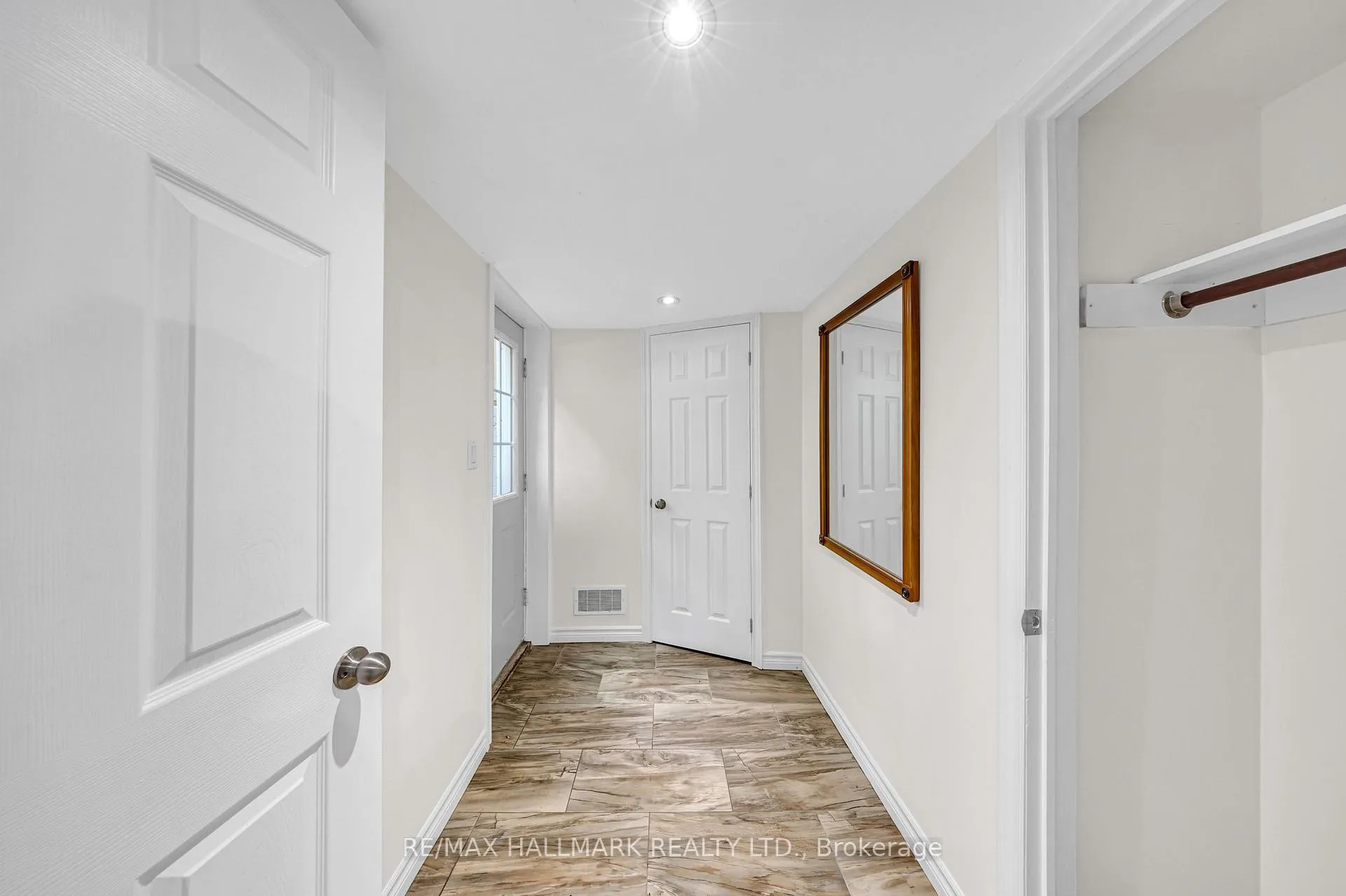 Photo 8 of Unit Bsmt, 59 Limevale Crescent, Scarborough, West Hill — HOMEH